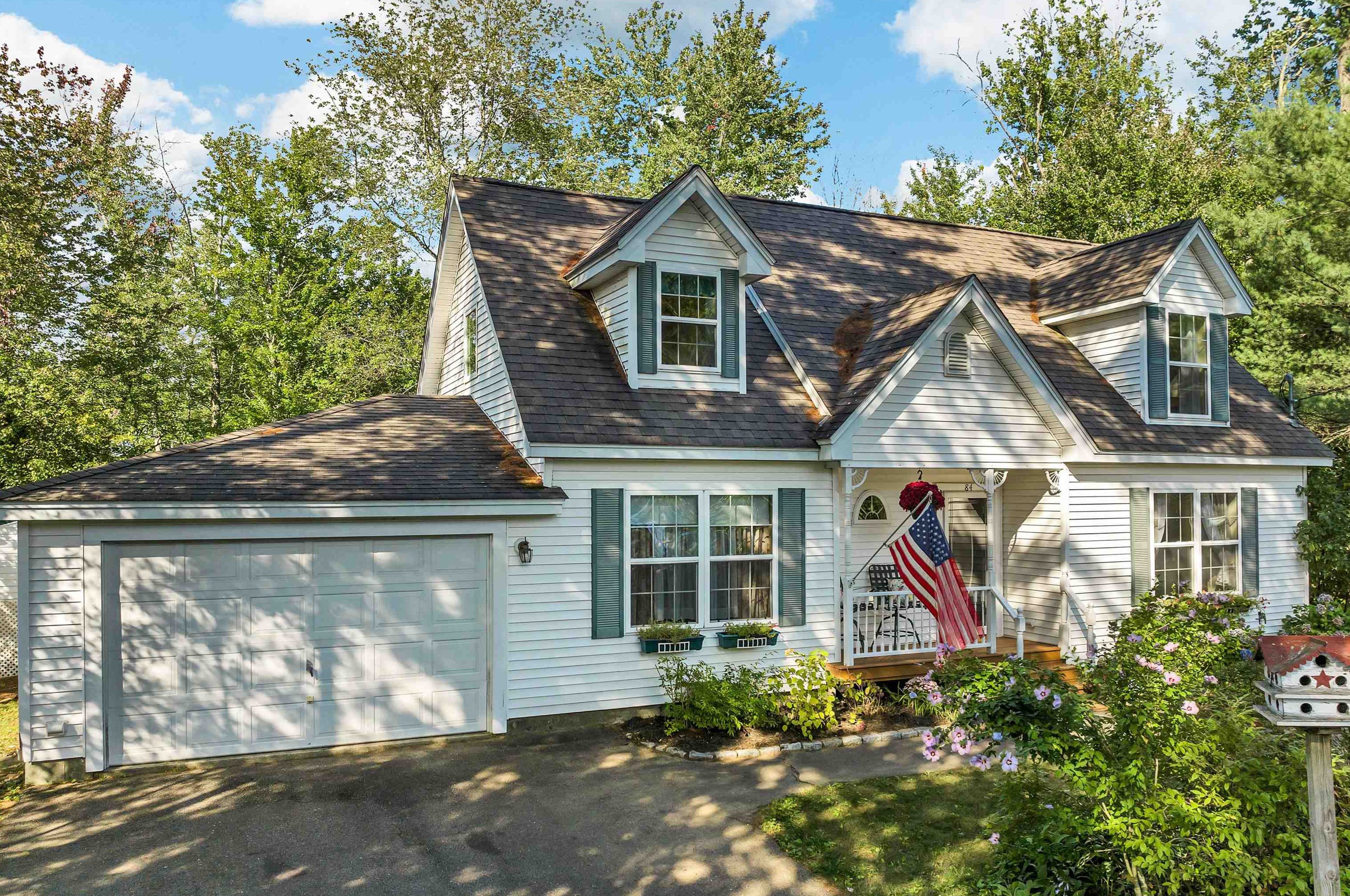 84 Tucker Shore Rd, Belmont, NH 03220-3445