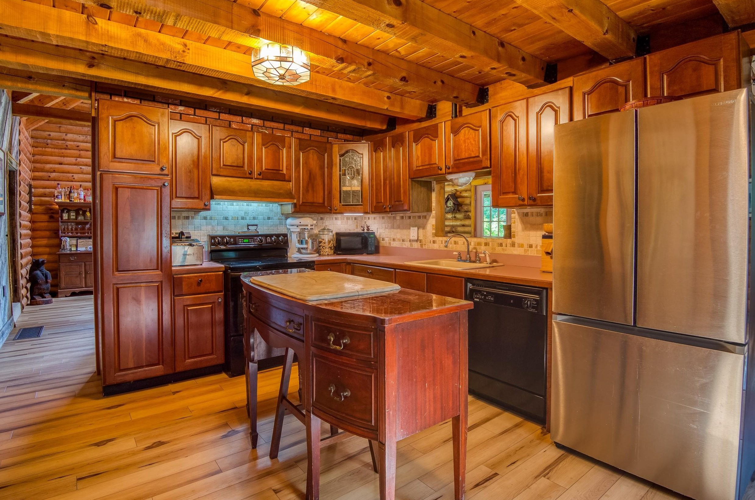 986 State Route 2, Shelburne, NH 03581