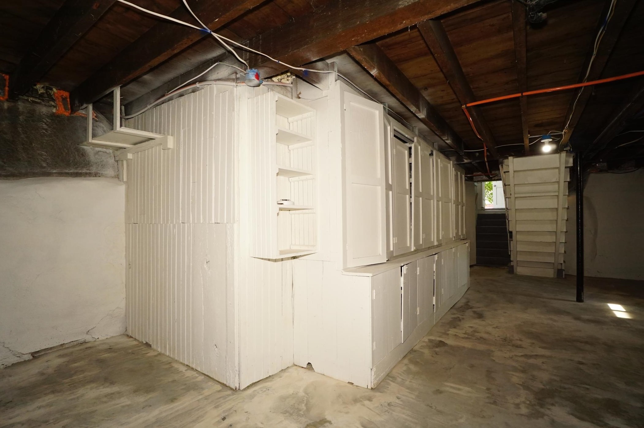 11 Elm St, Manchester NH 03103-7241 exterior