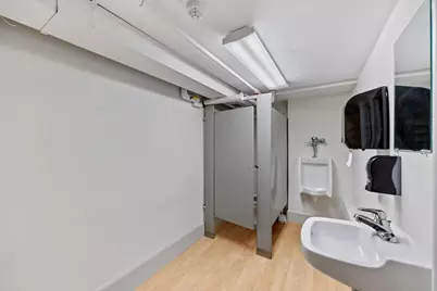 587 Main Street, Laconia, NH 03246 - Photo 22