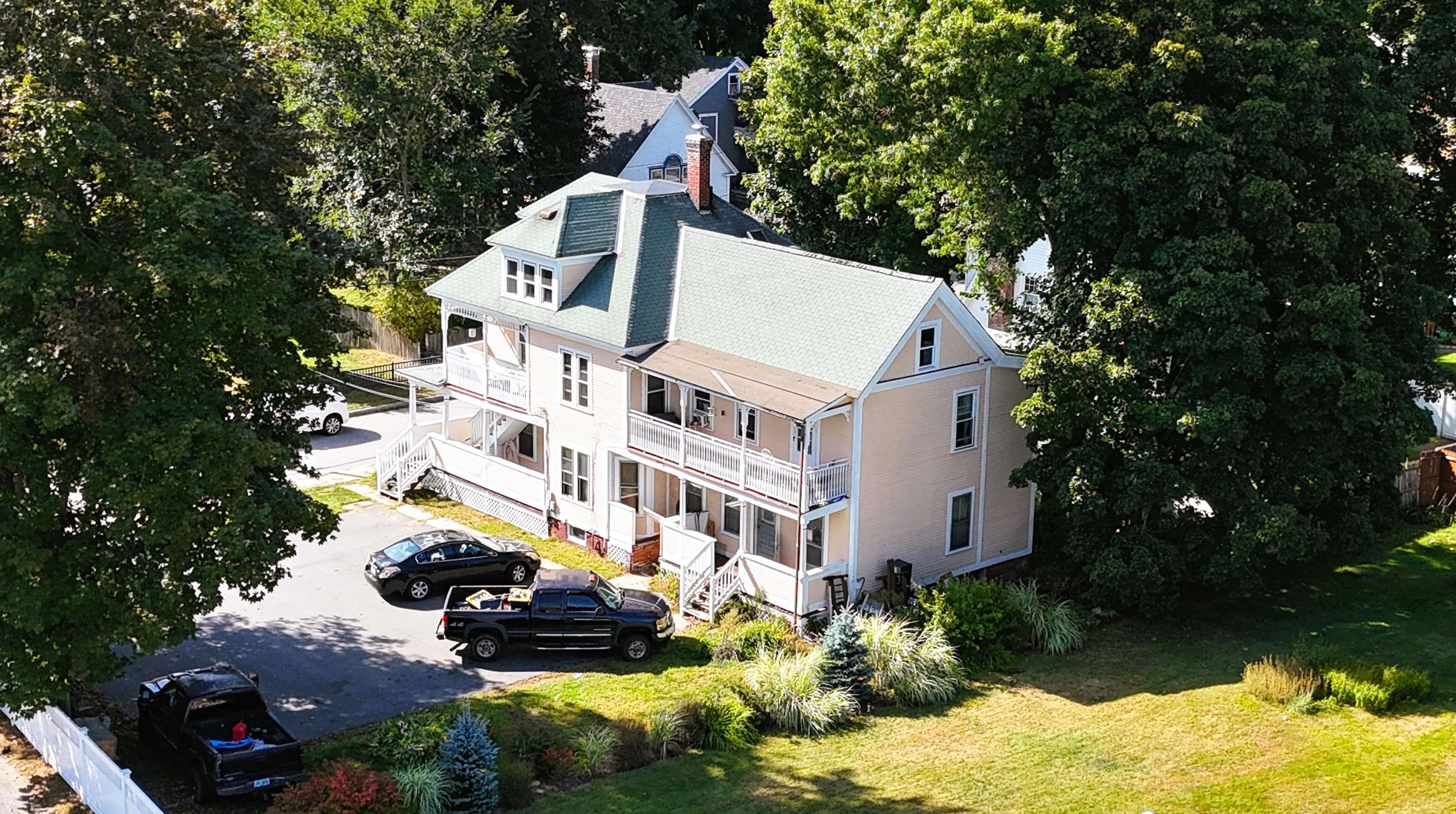 19 Colorado St, Keene NH  03431-3302 exterior