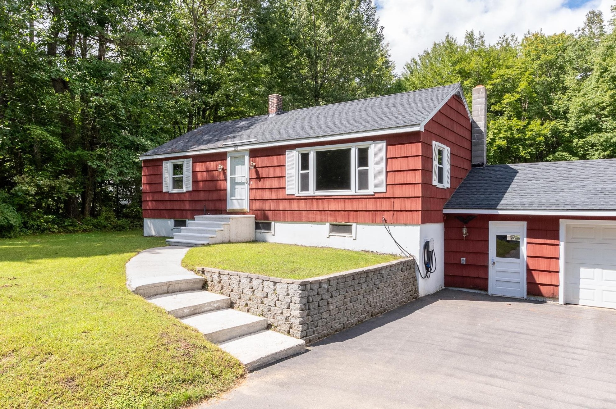 118 Ricker Rd, Concord, NH 03307