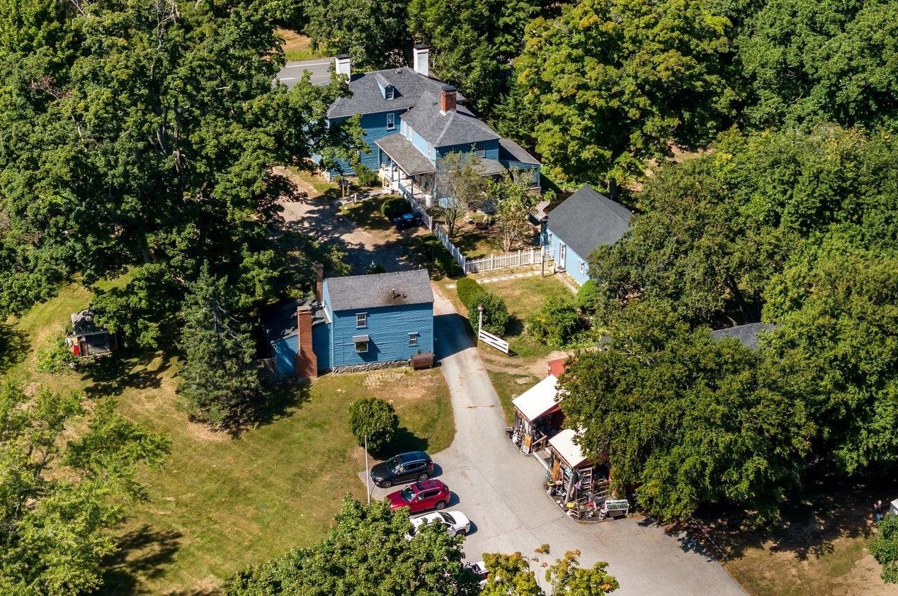 132 Portsmouth Ave, Stratham, NH 03885