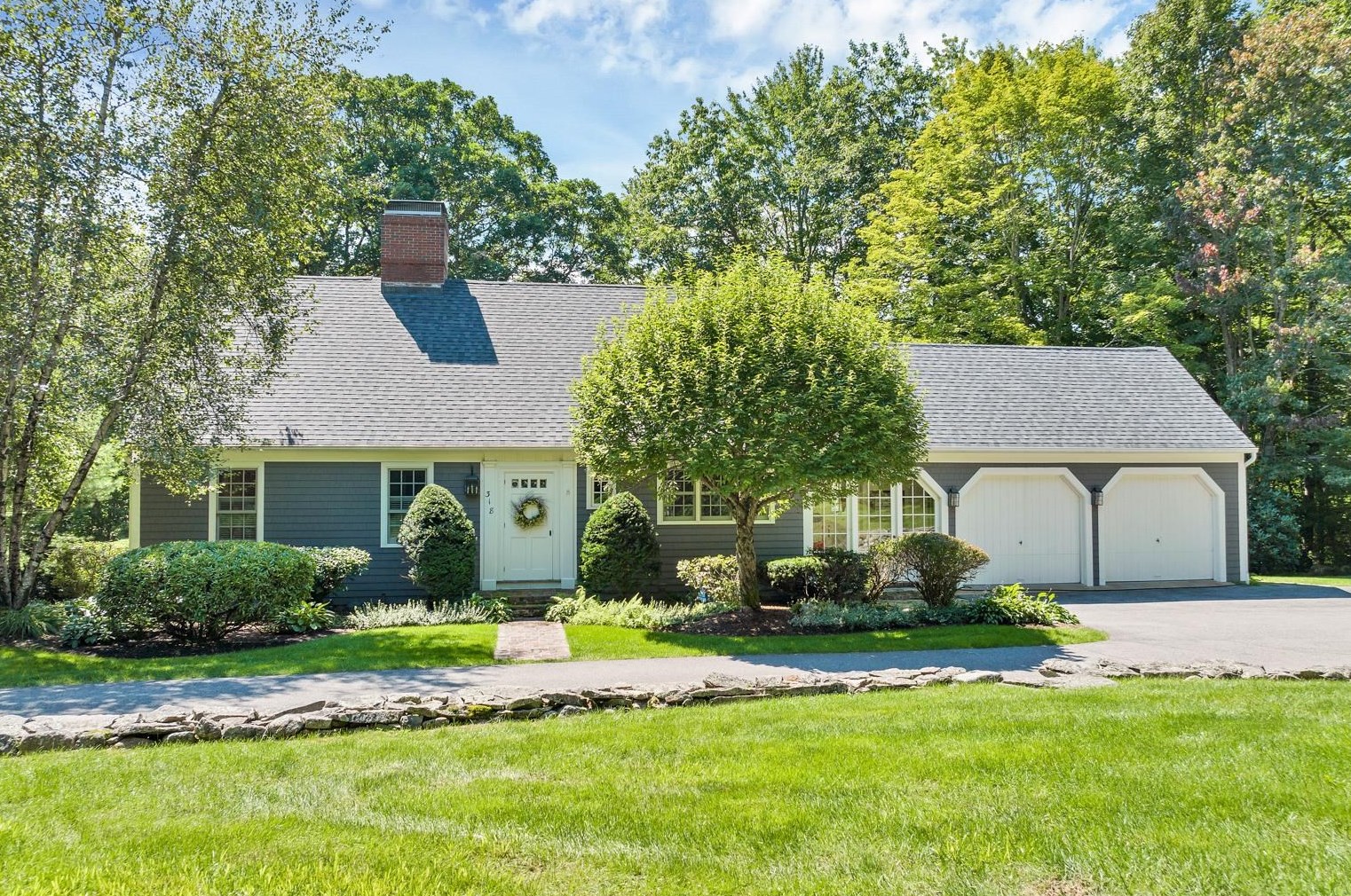 318 Governor Wentworth Hwy, Wolfeboro, NH 03816