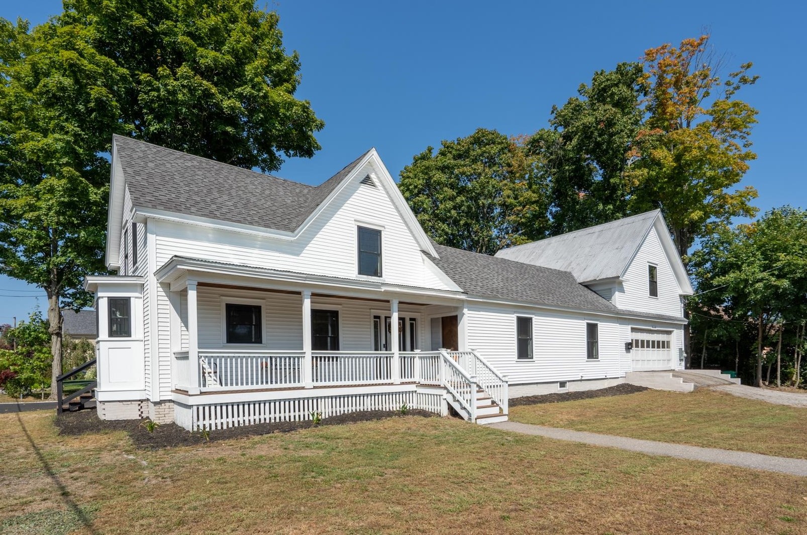 848 Portland St, Rochester, NH 03868