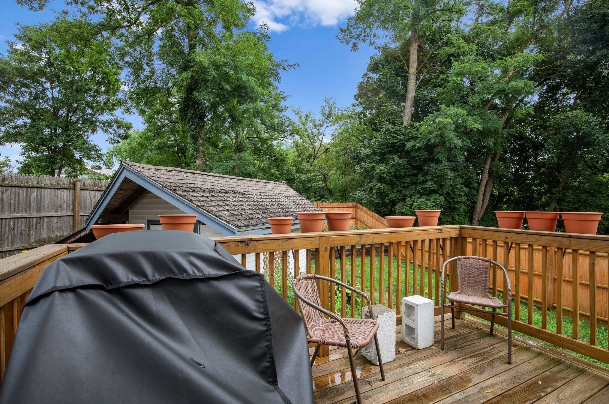 10 Ct St, Dover NH 03820-4109 exterior