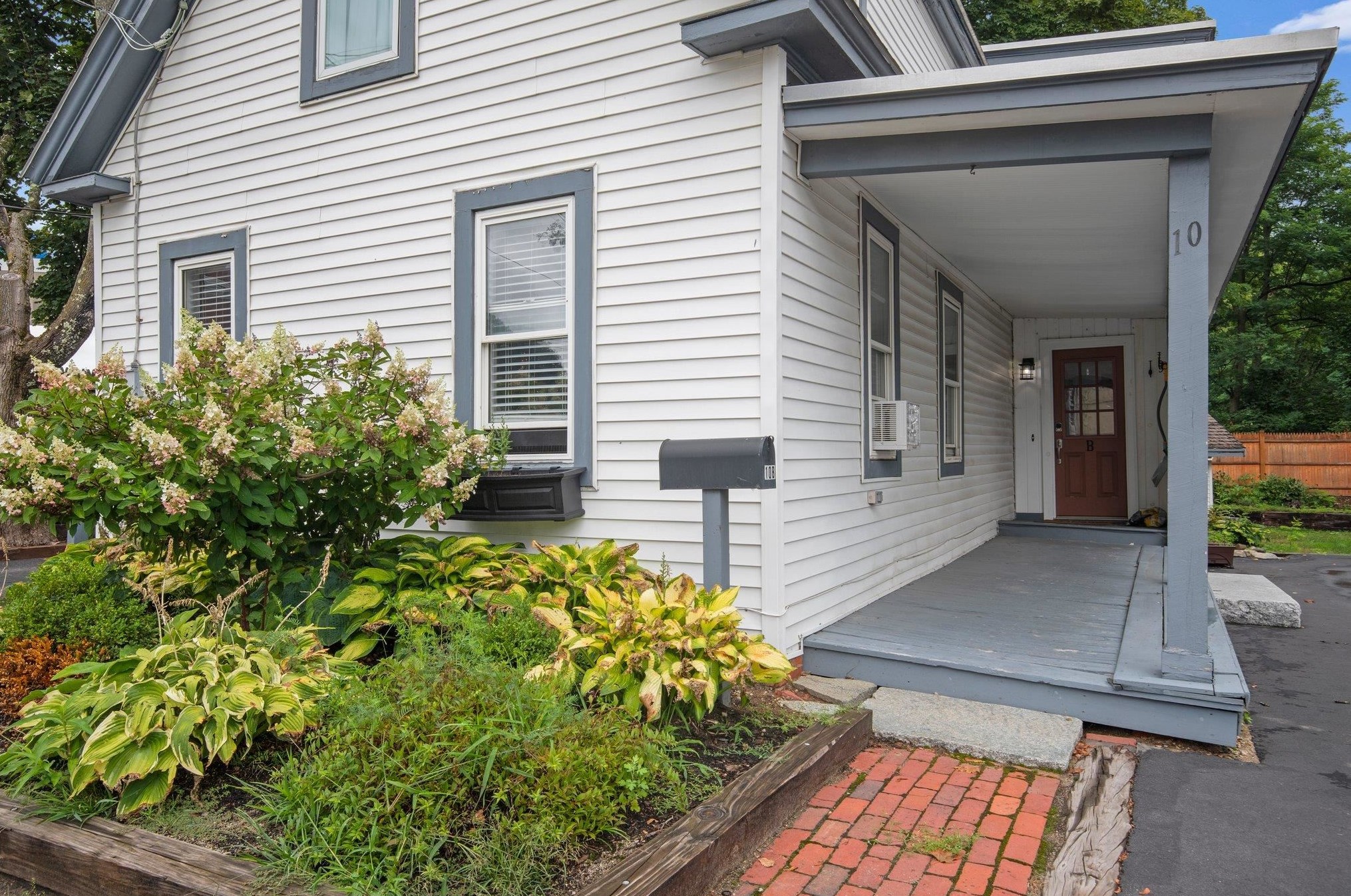 10 Court St, Dover NH  03820-4109 exterior