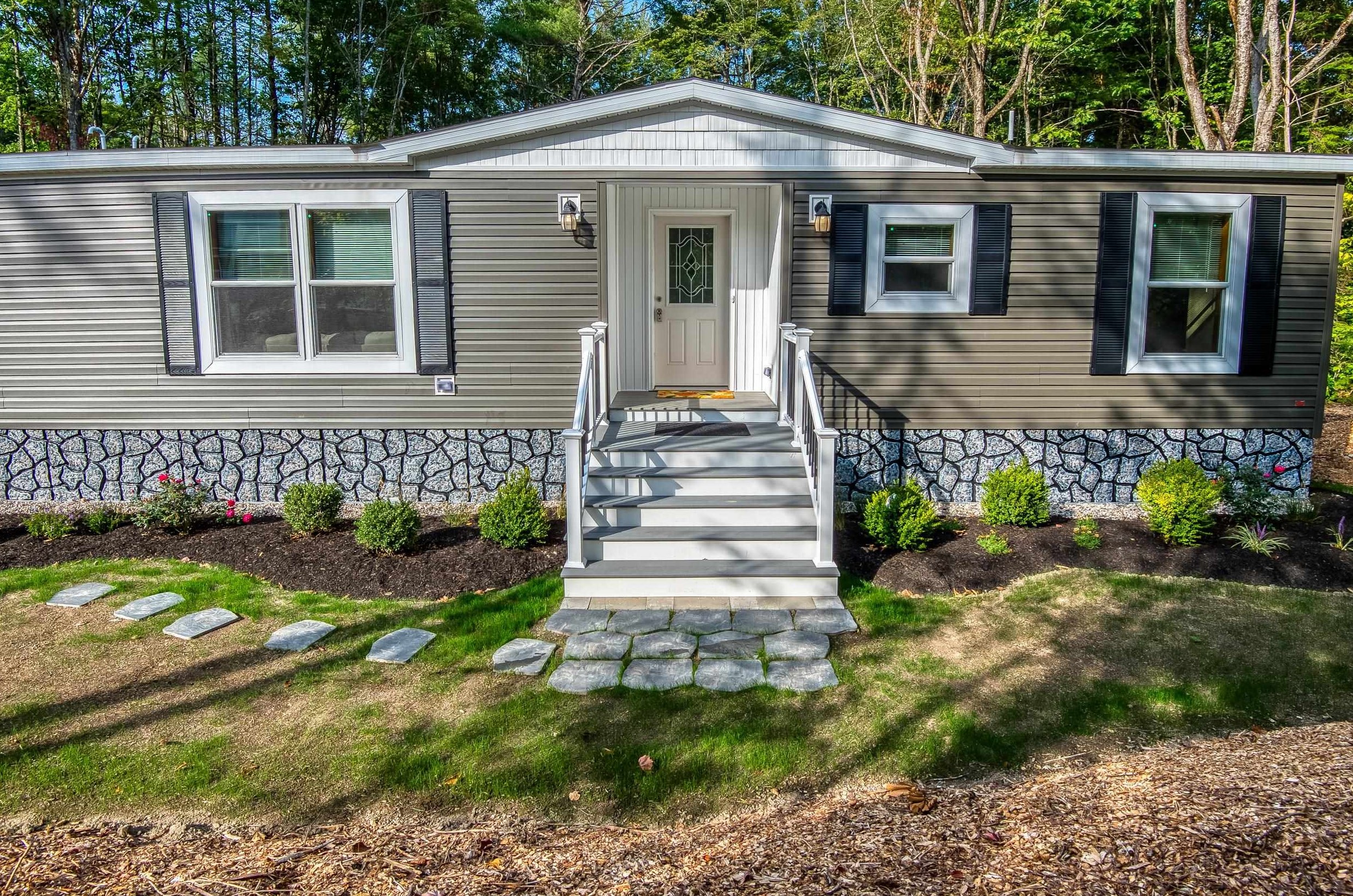 91 Old Granite Rd, Ossipee, NH 03864