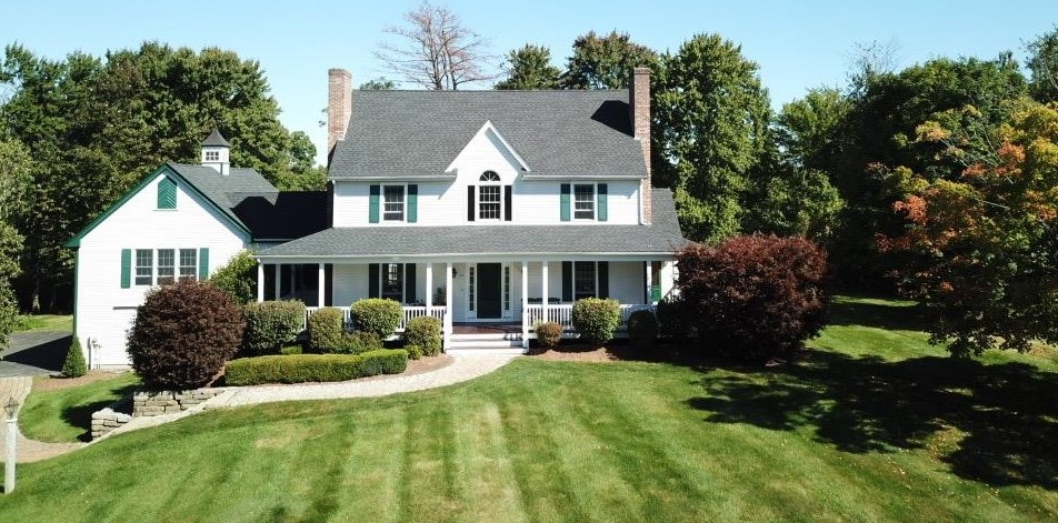 124 Broad St, Hollis, NH 03049-6026