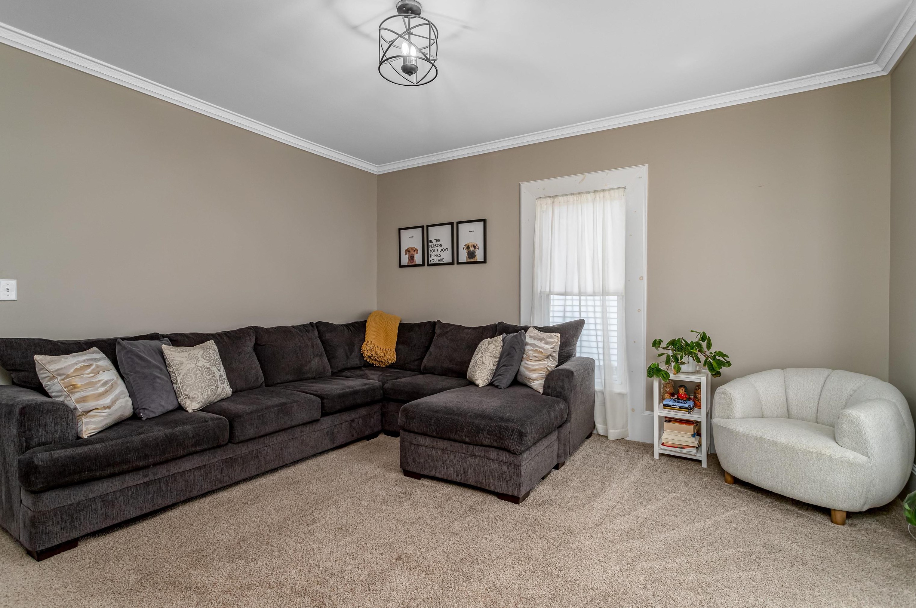 80 Sagamore St, Manchester NH  03104-3661 exterior