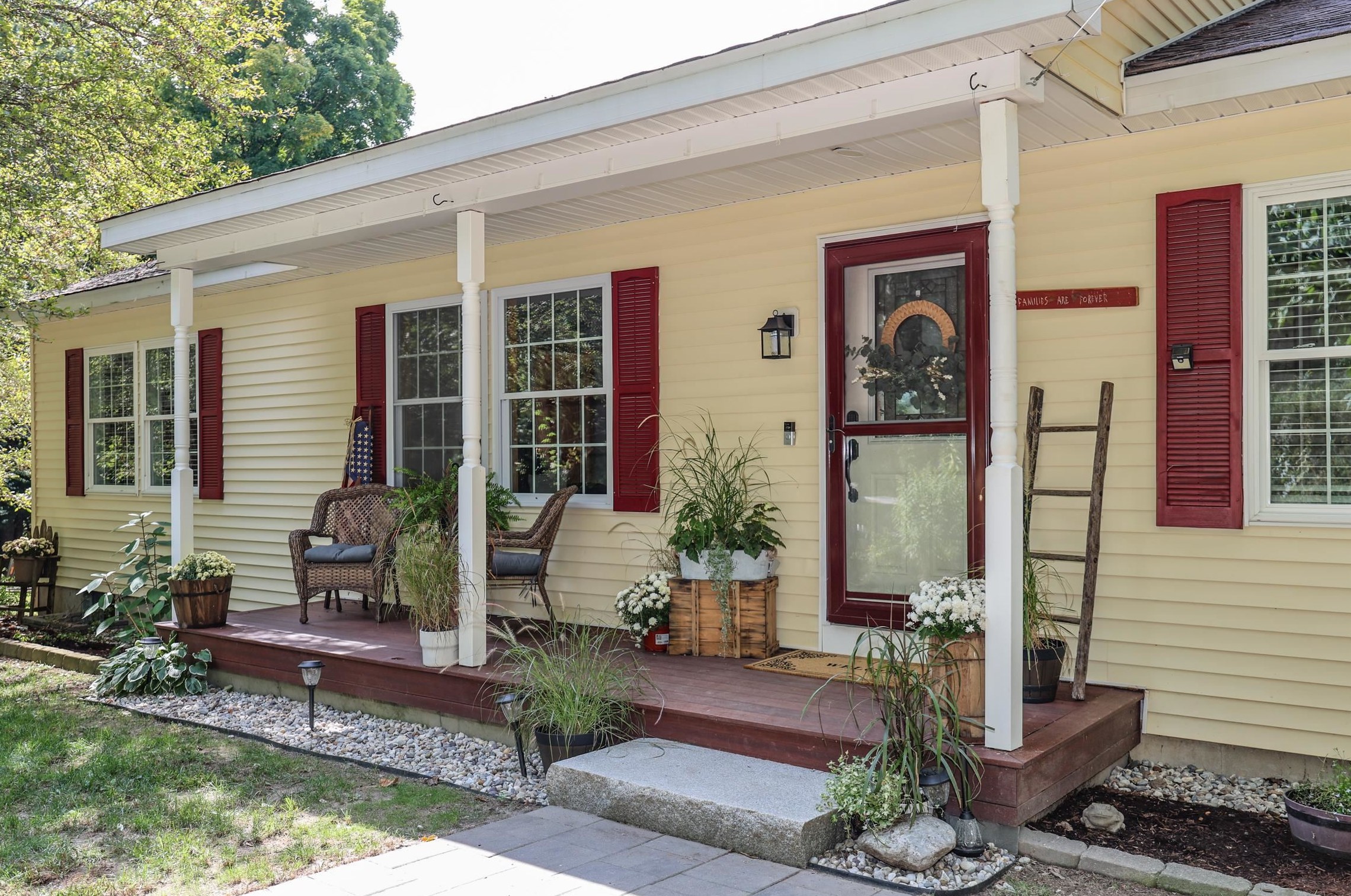 20 Latting Ln, Warner, NH 03278