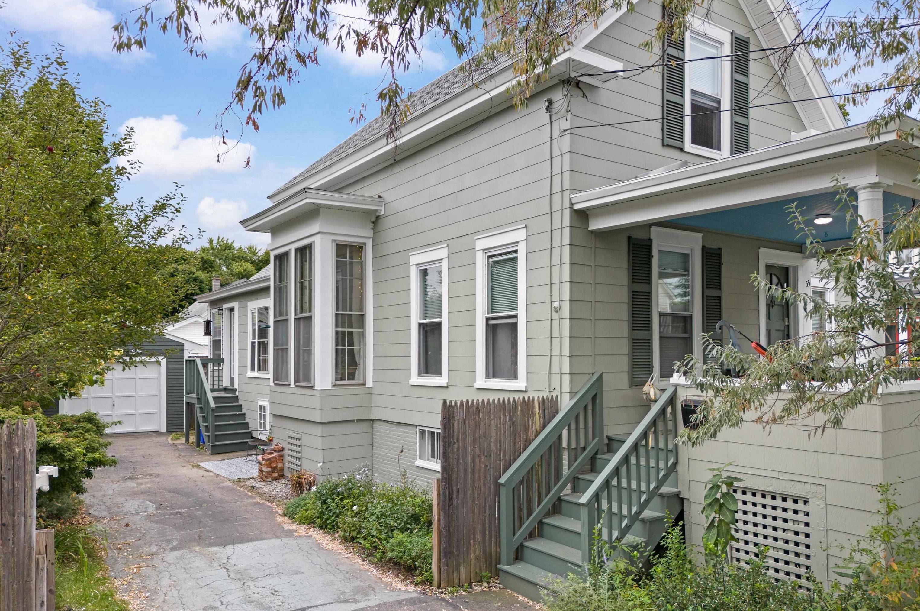 55 Perley St, Concord, NH 03301-3657