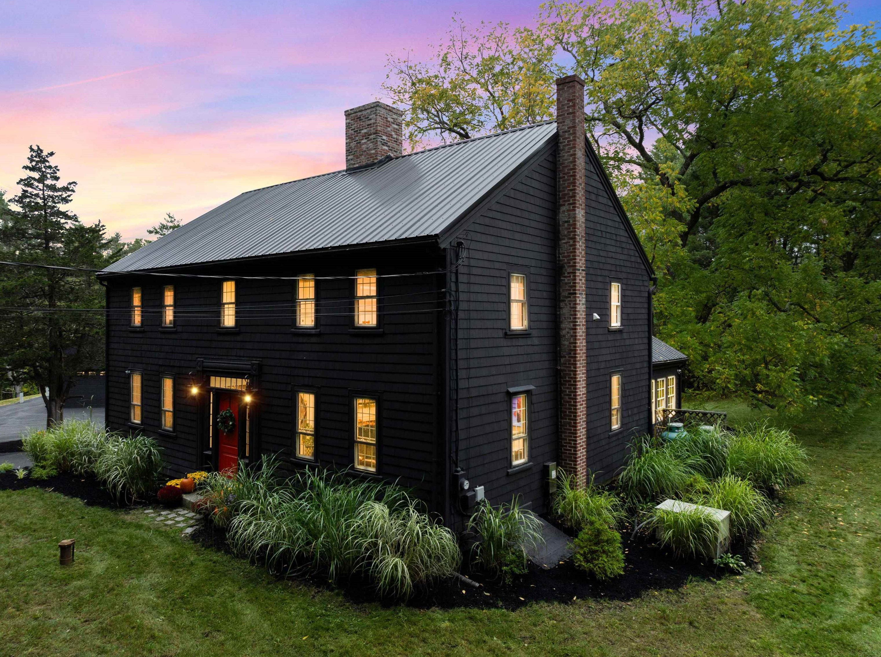 113 Mountain View Rd, Deerfield, NH 03037-1210