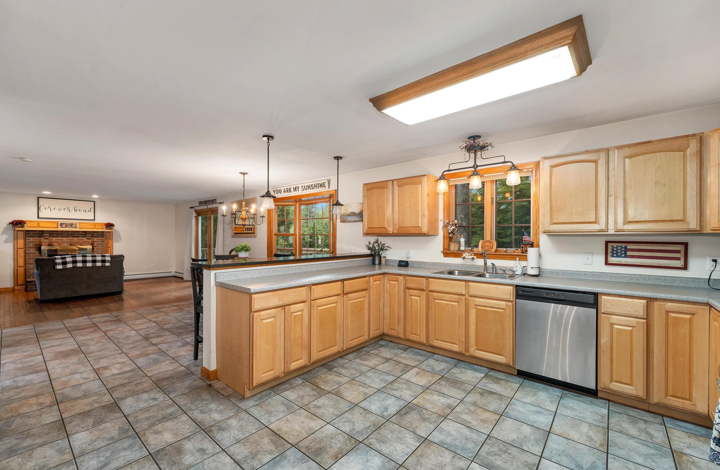 125 Webster Lake Rd, Franklin, NH 03235 exterior