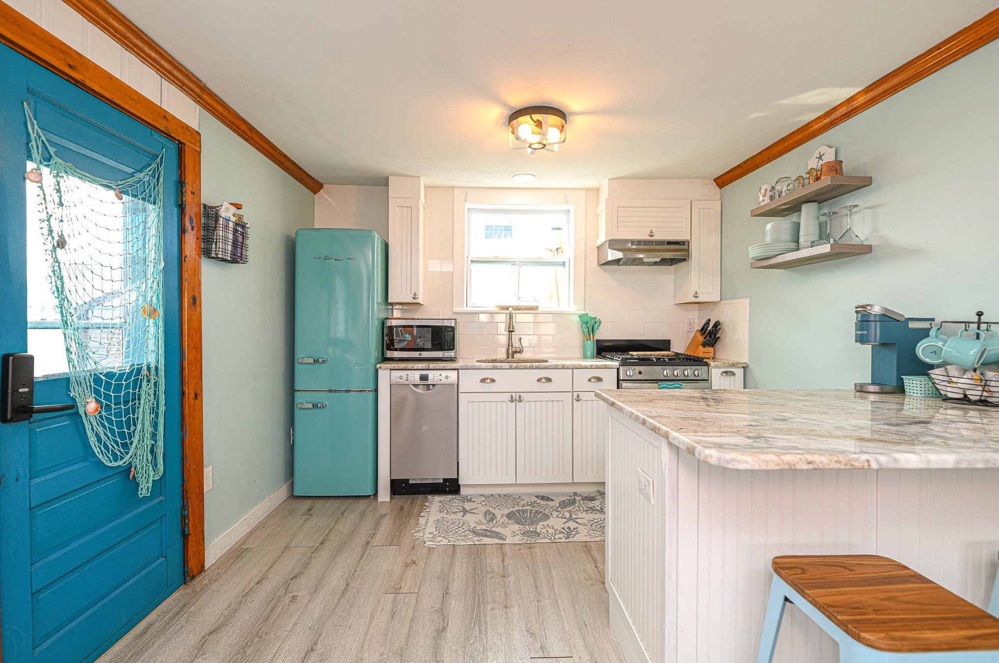23 Wall St, Hampton, NH 03842