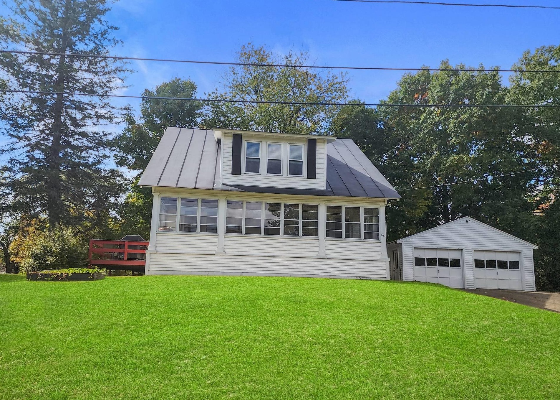 66 Flanders St, Enfield, NH 03748