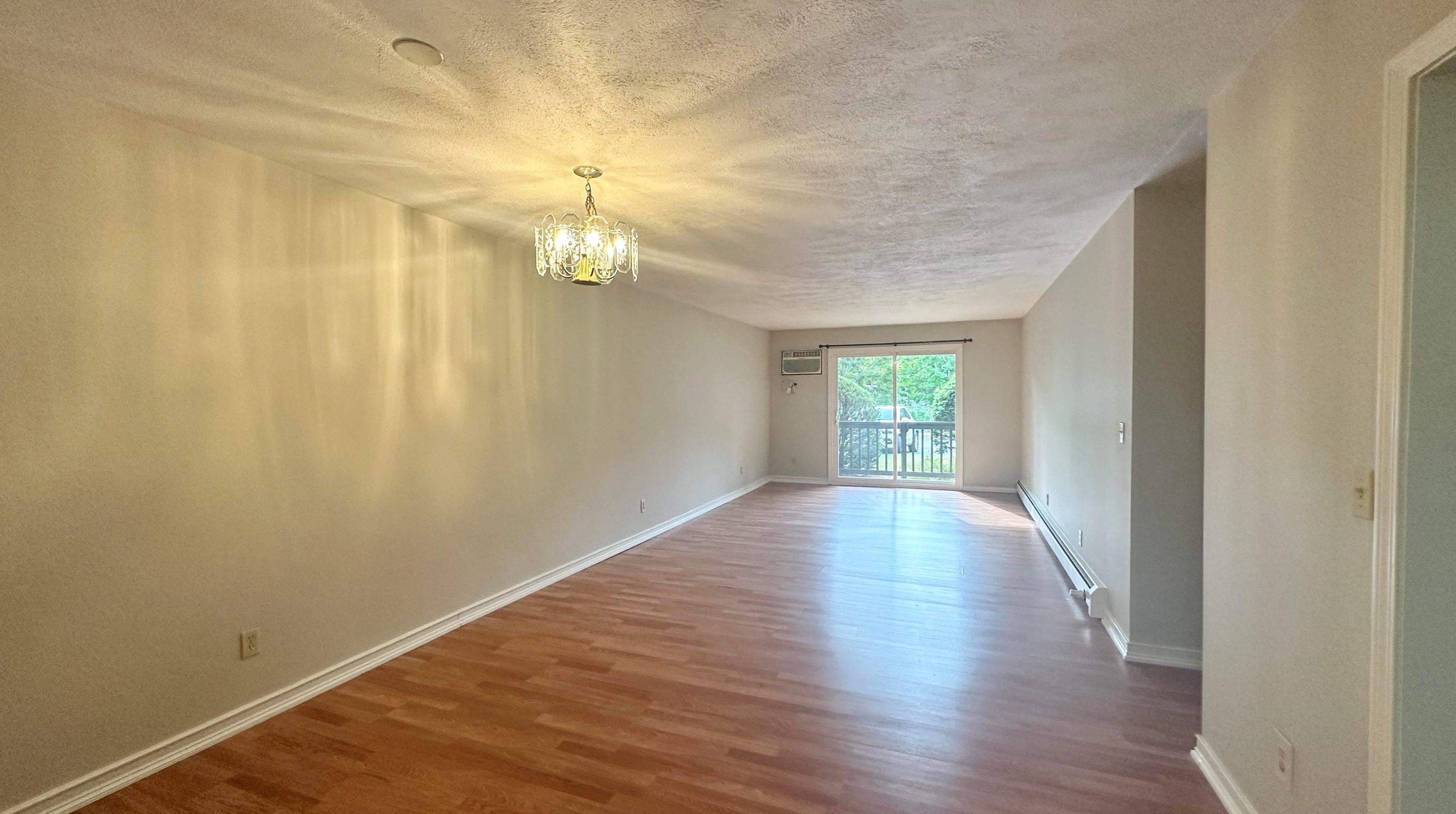 310 Brook Village Rd, Nashua, NH 03062-2754