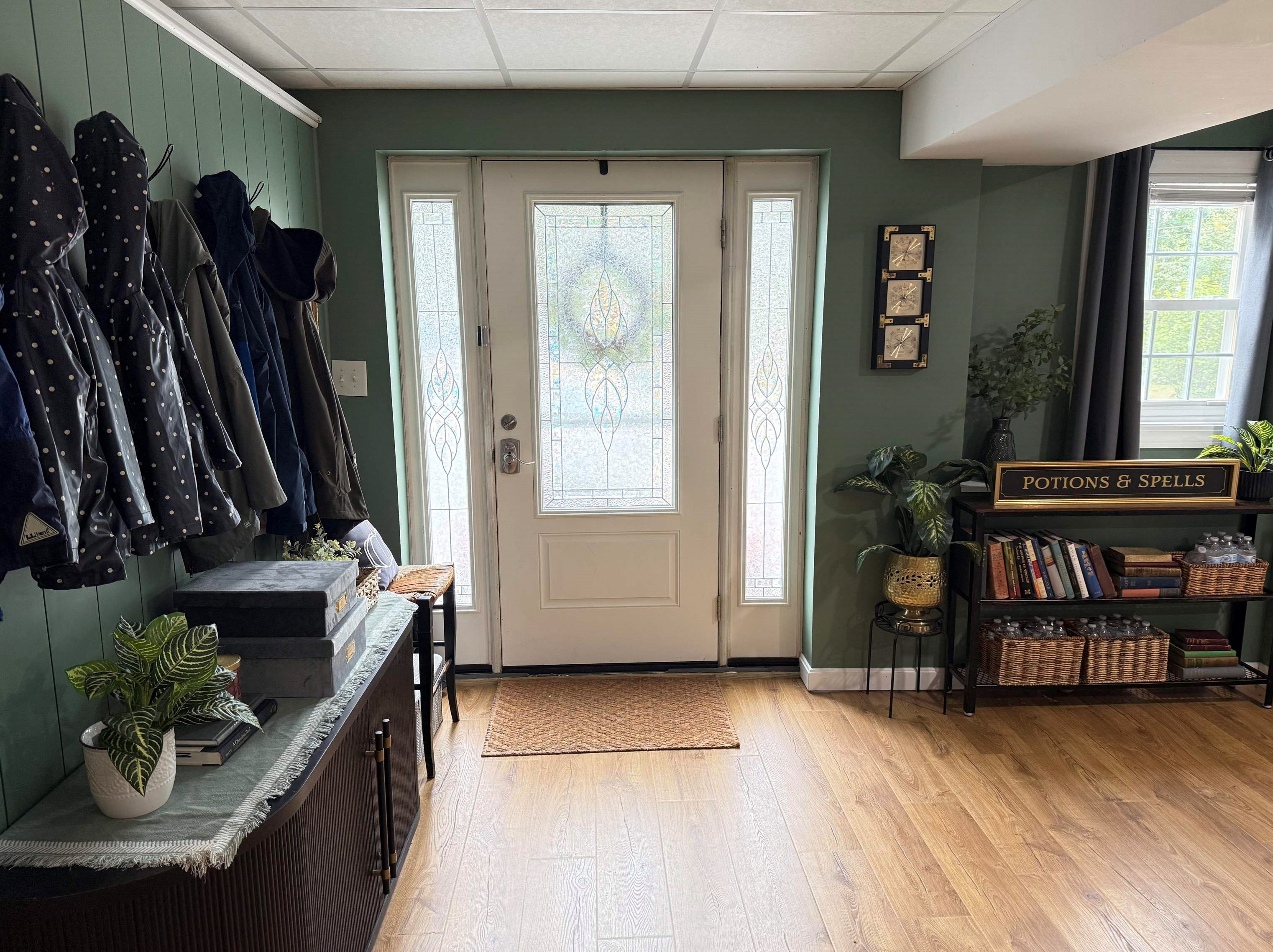 6 West St, Amherst, NH 03031