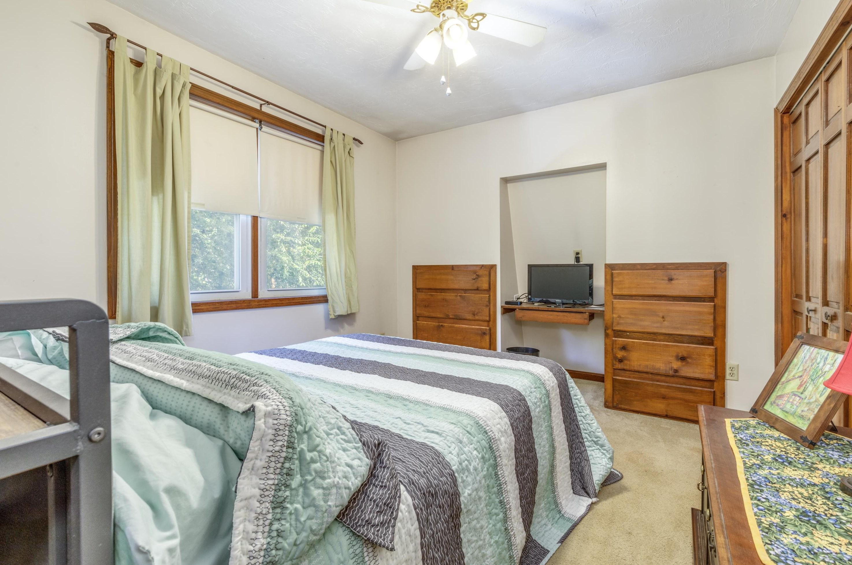 47-47A Elm St, Concord NH exterior