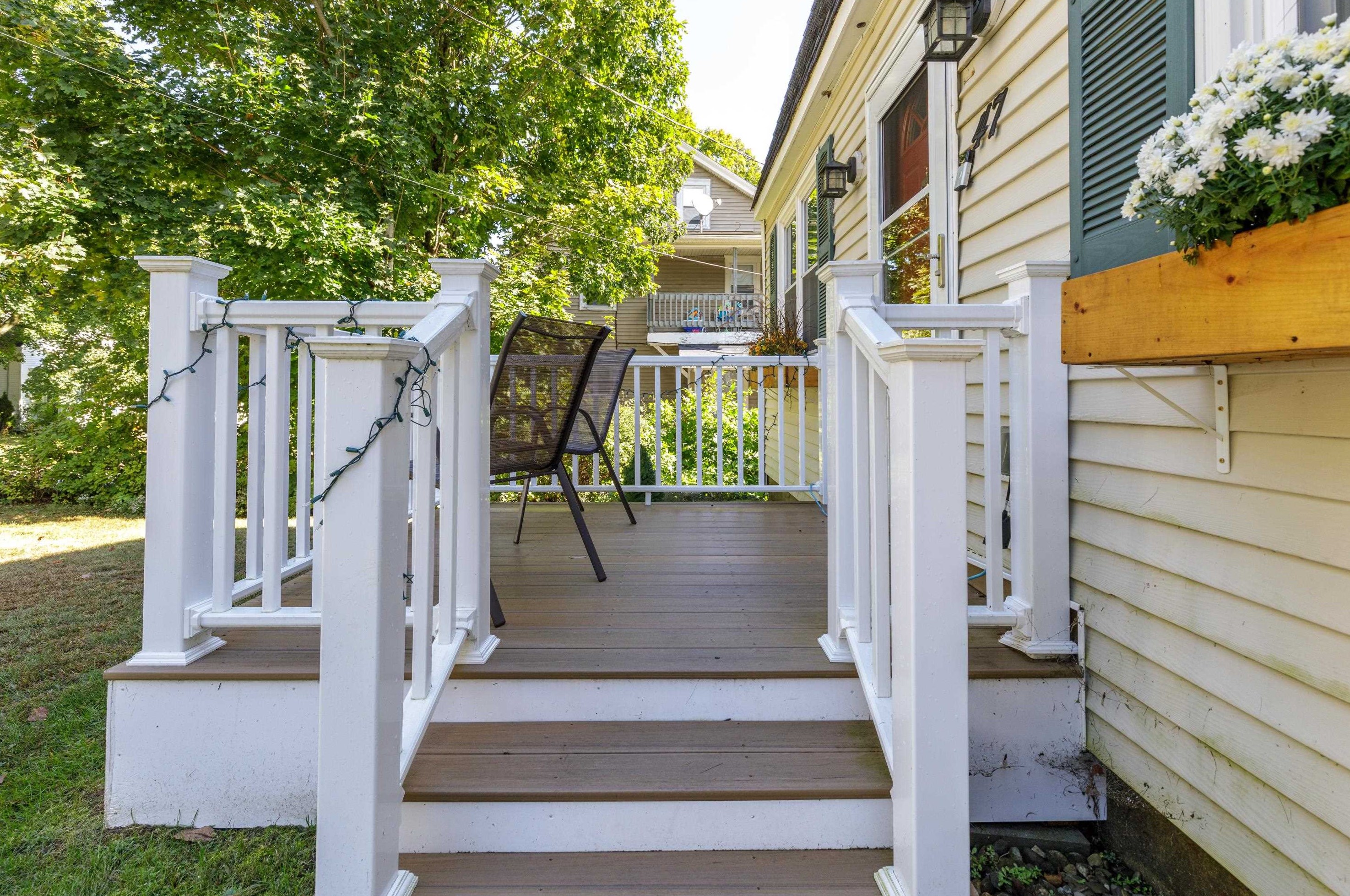 47-47A Elm St, Concord NH exterior