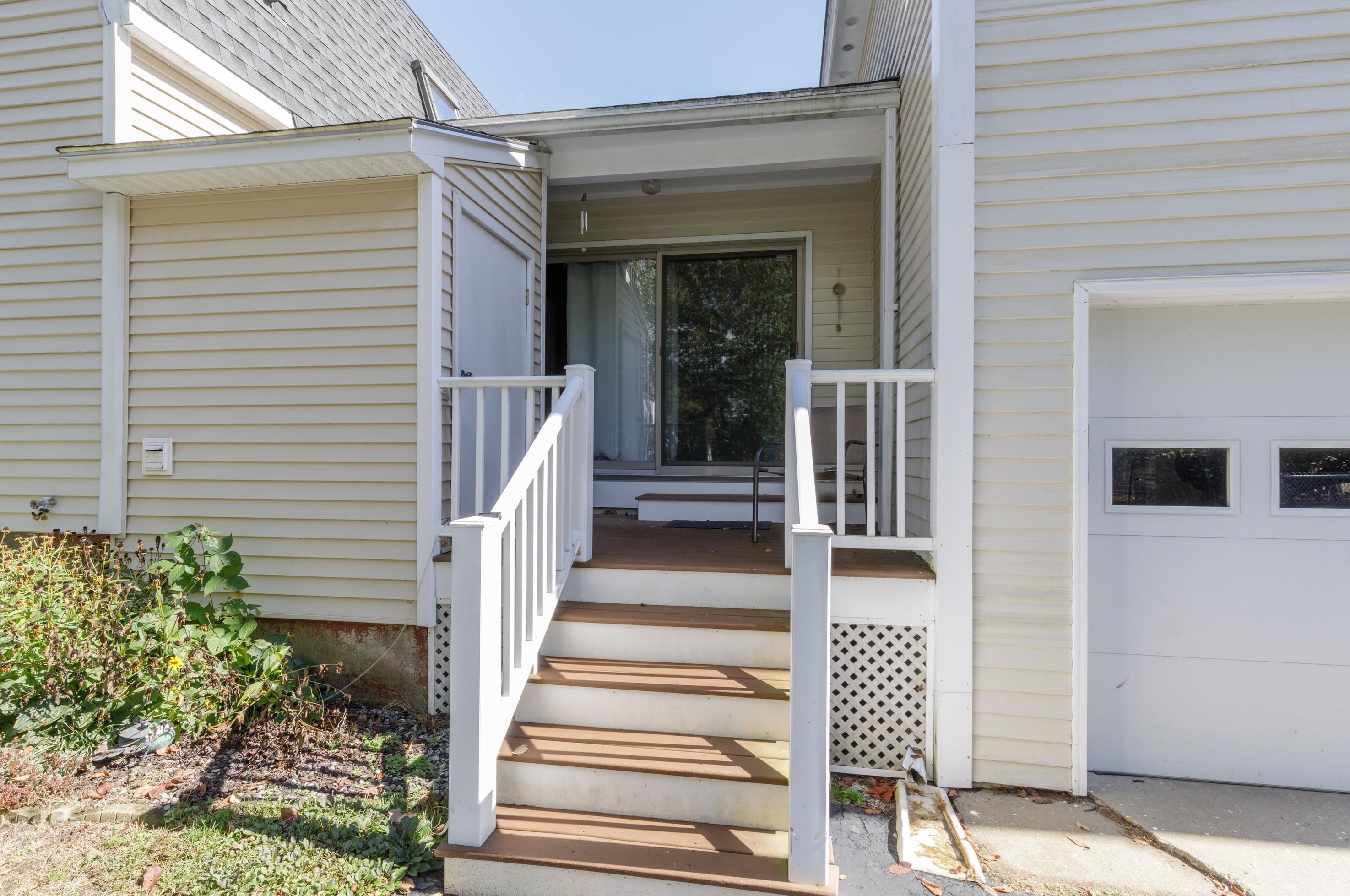 47-47A Elm St, Concord NH exterior