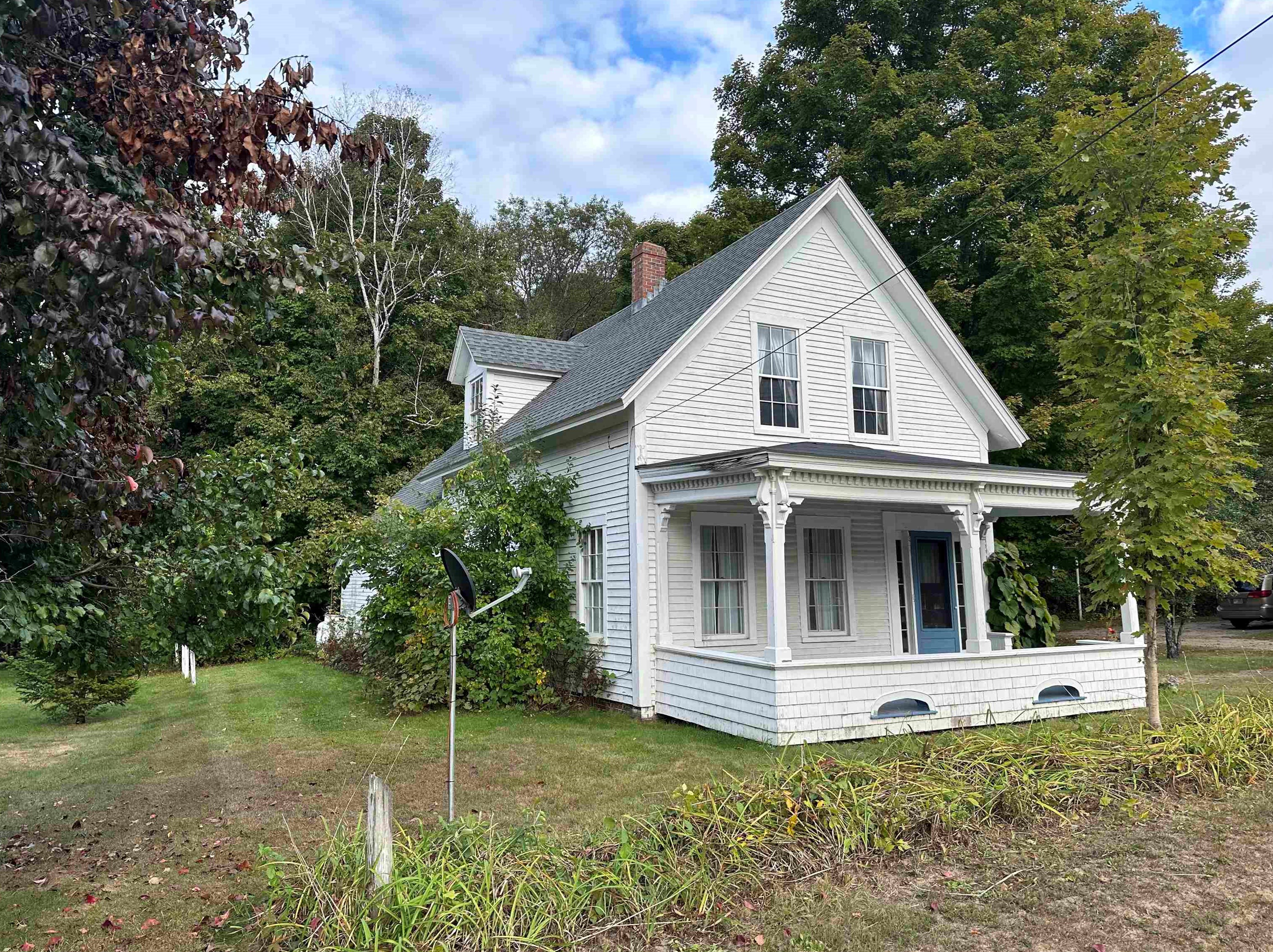 7 Thurlow St, Bridgewater, NH 03264