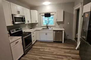 93 Prospect St, Berlin, NH 03570 - Photo 4