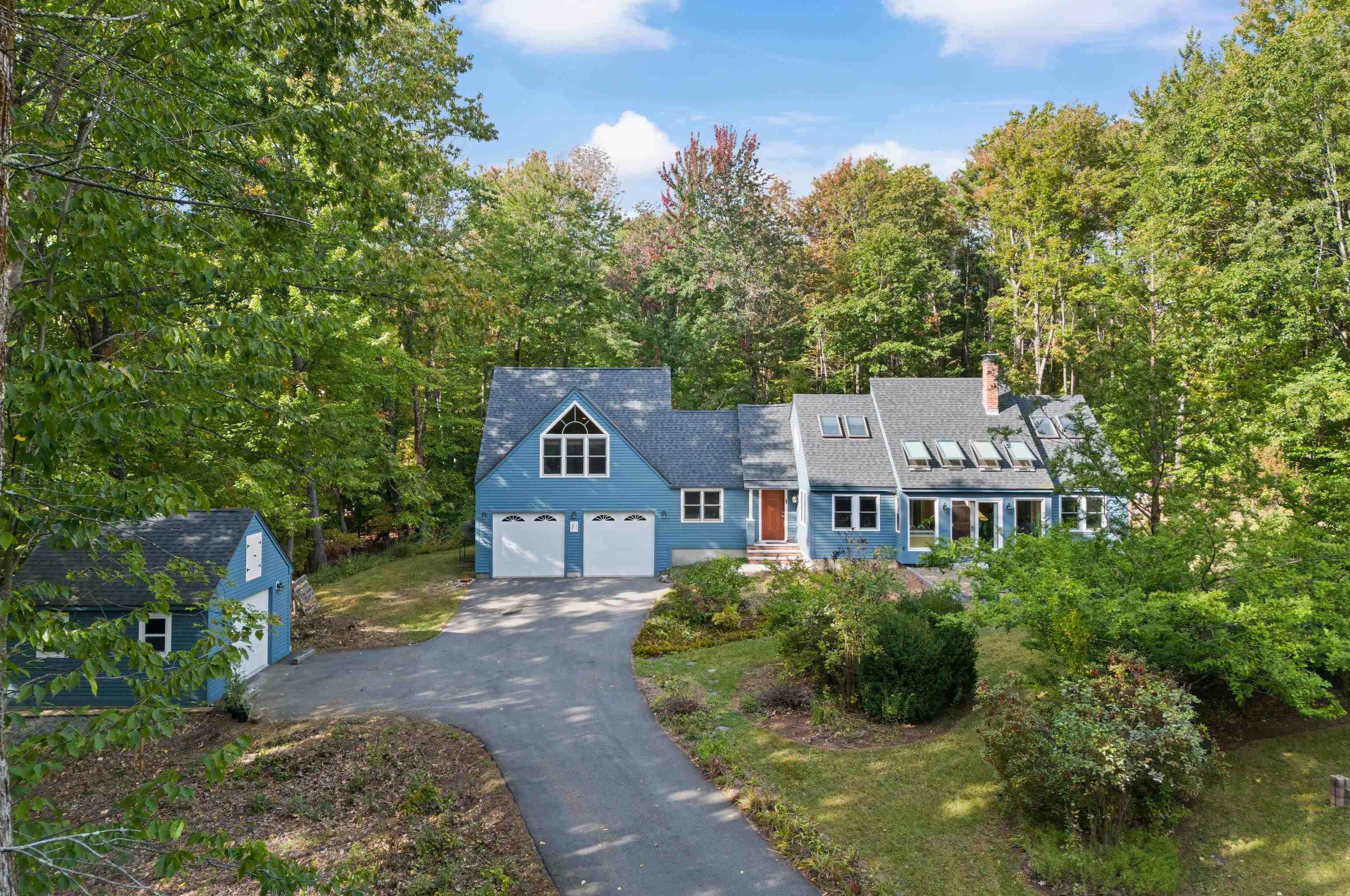171 Mccurdy Rd, New Boston, NH 03070