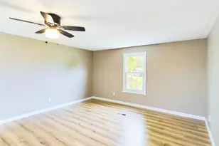 147 Canaan Mobile Home Park, Canaan,  05903 - Photo 22