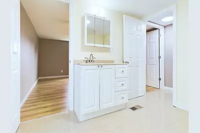 147 Canaan Mobile Home Park #18, Canaan,  05903 - Photo 18