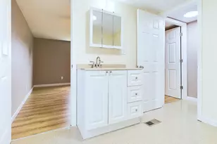 147 Canaan Mobile Home Park, Canaan,  05903 - Photo 18