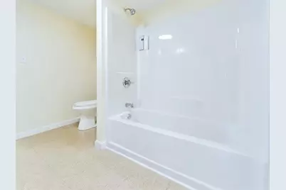 147 Canaan Mobile Home Park #18, Canaan,  05903 - Photo 16