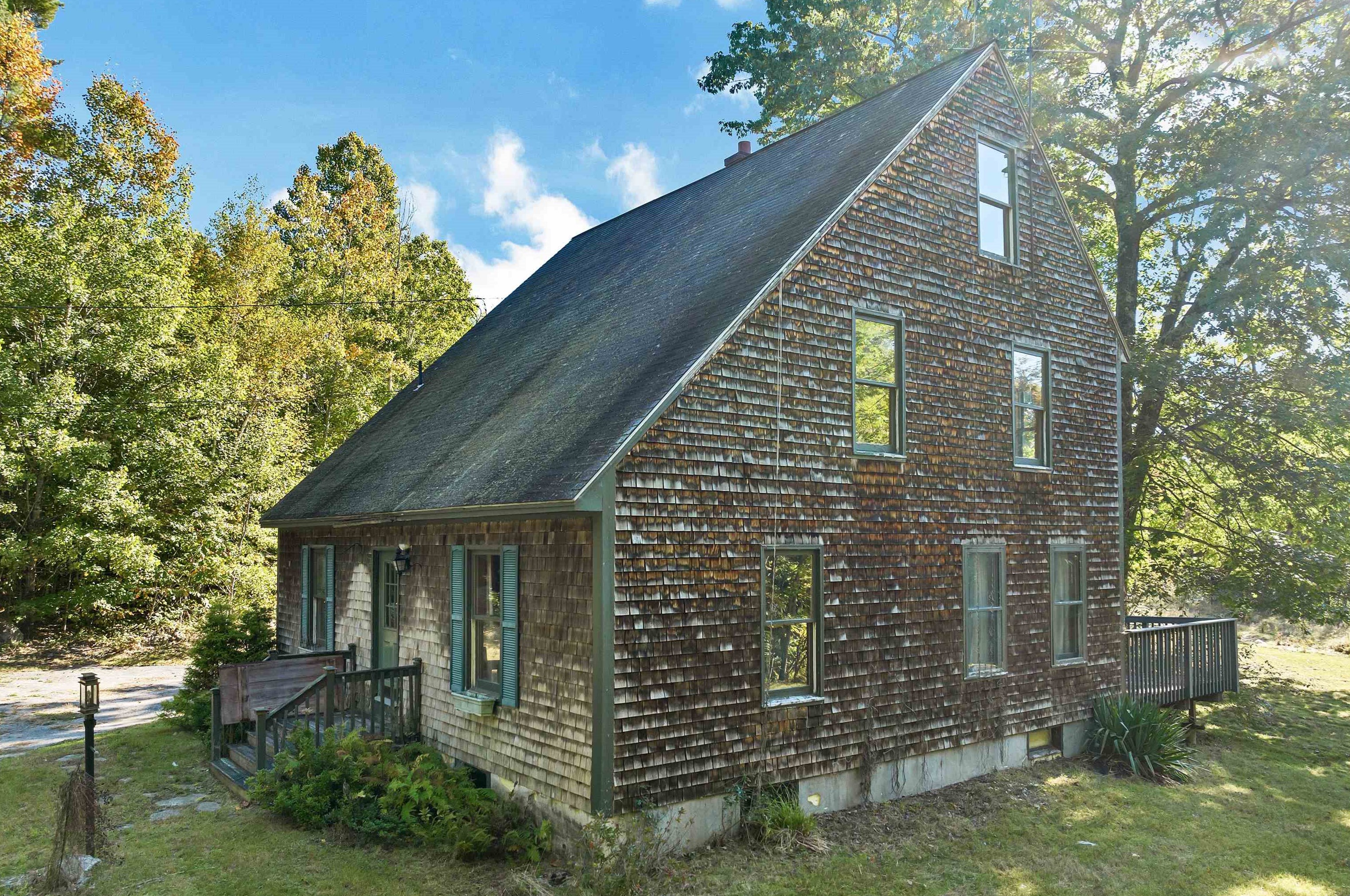 57 Summit Rd, Bridgewater, NH 03264