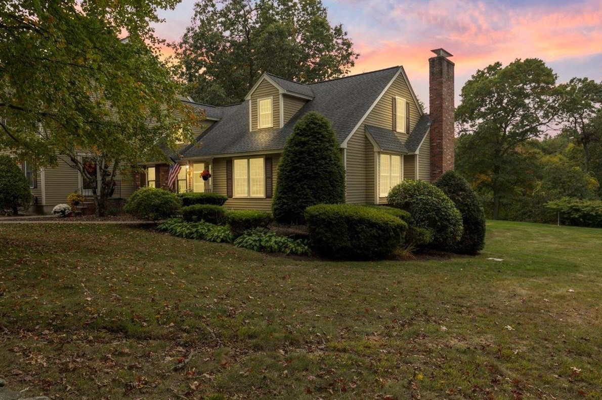 8 Seaver Brook Ln #8, Plaistow, NH 03865