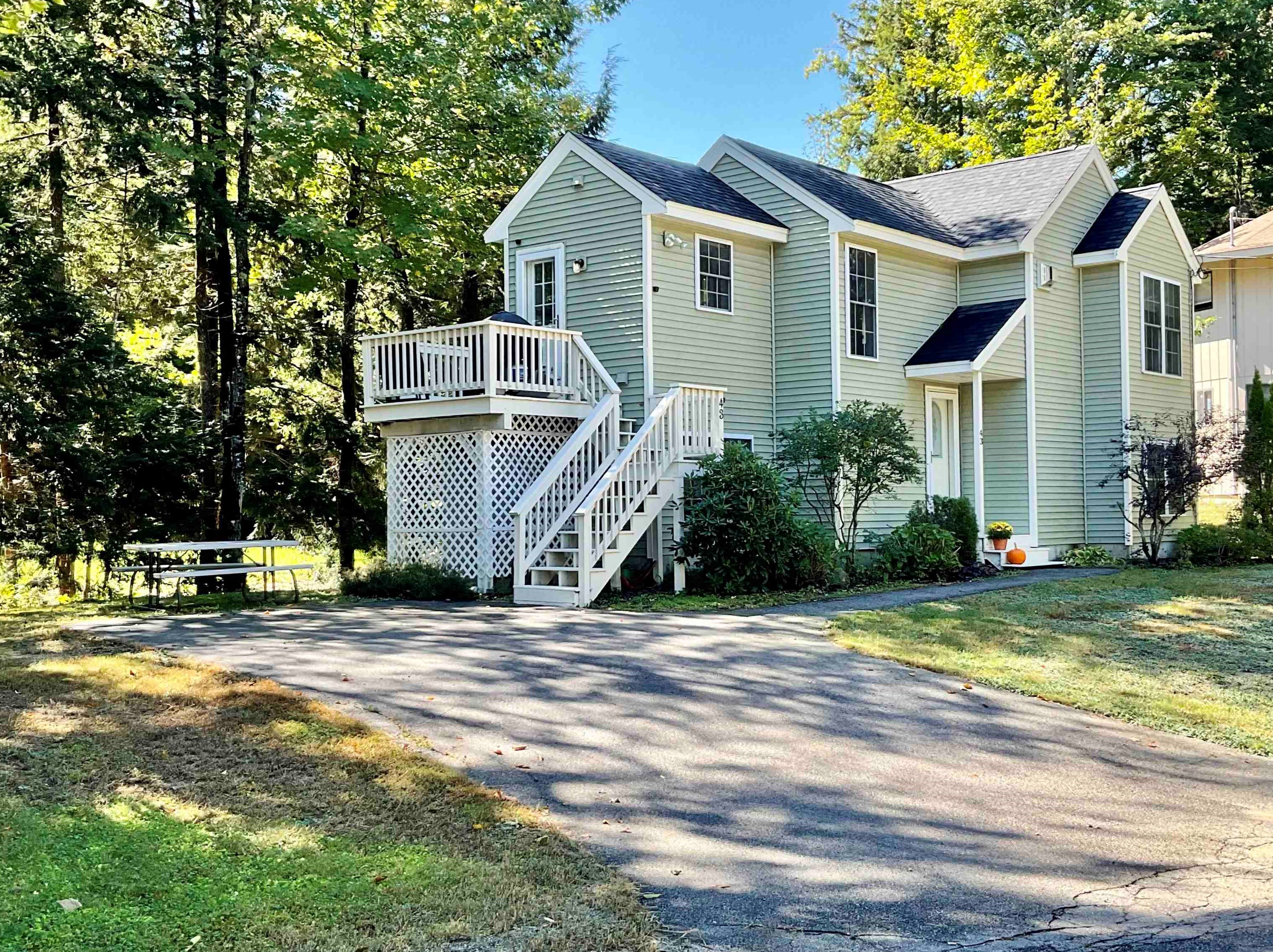 43 Pequawket Dr, Conway, NH 03818
