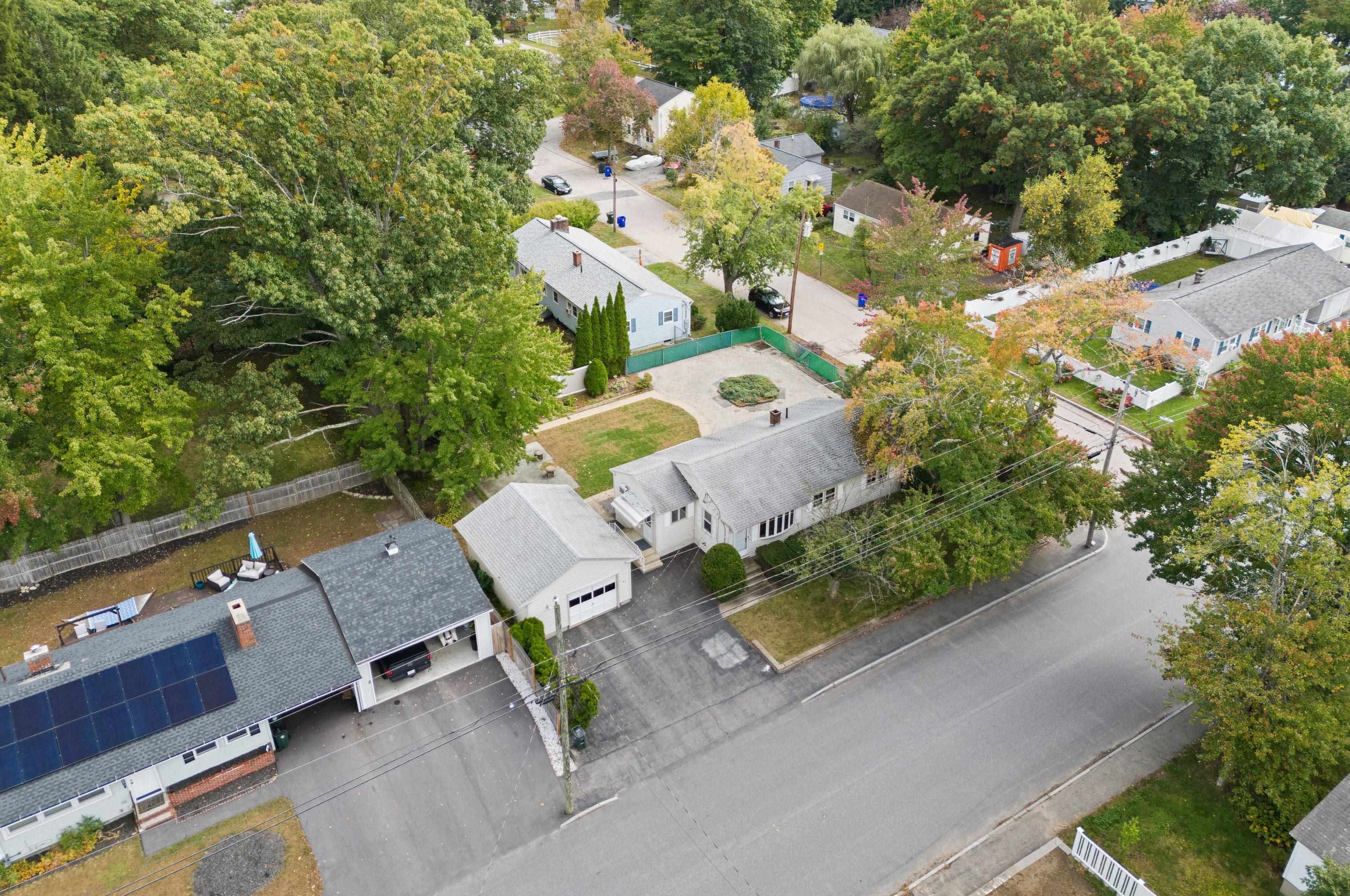 176 Porter St, Manchester NH 03103-2839 exterior