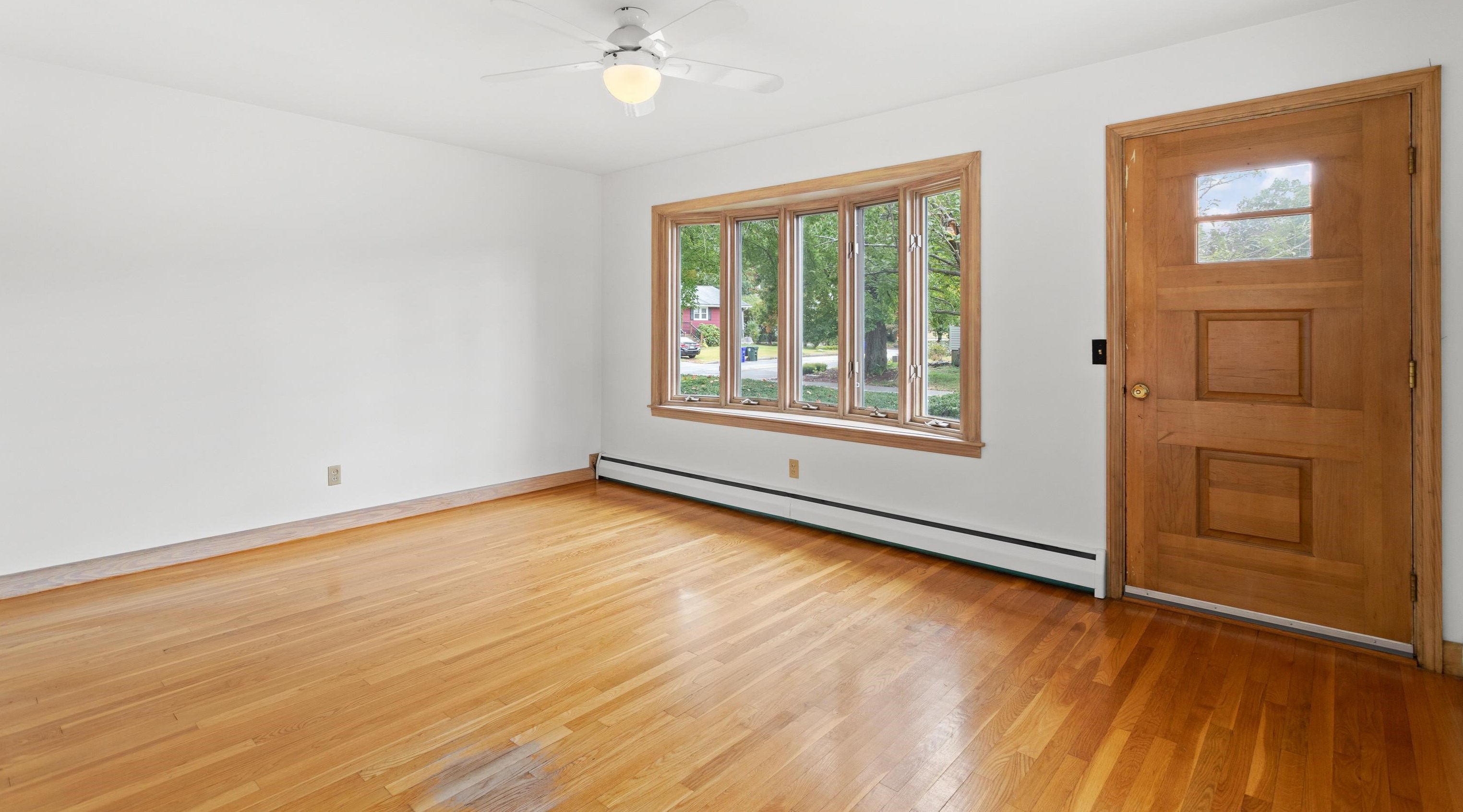 176 Porter St, Manchester NH 03103-2839 exterior