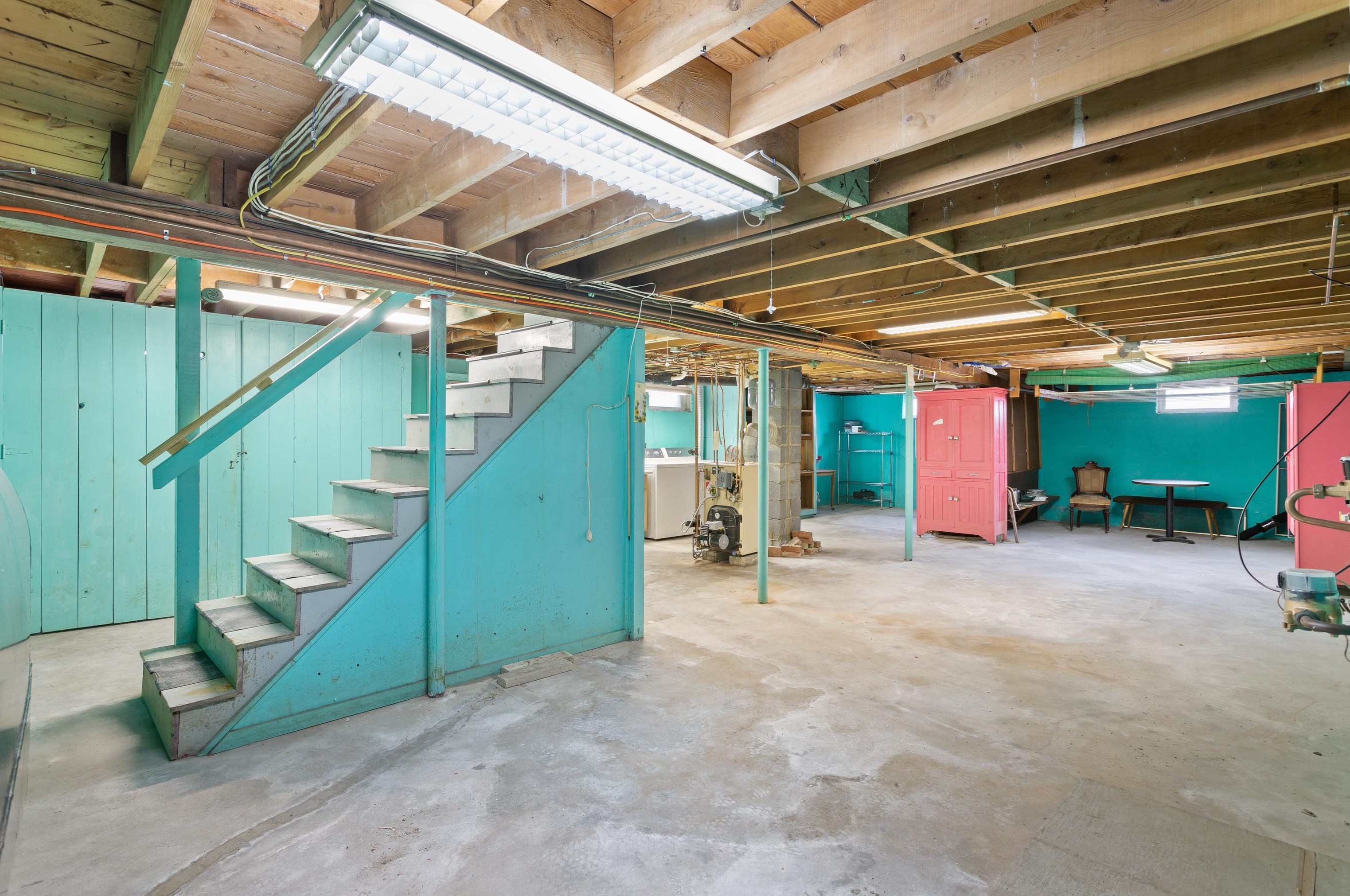 176 Porter St, Manchester NH 03103-2839 exterior