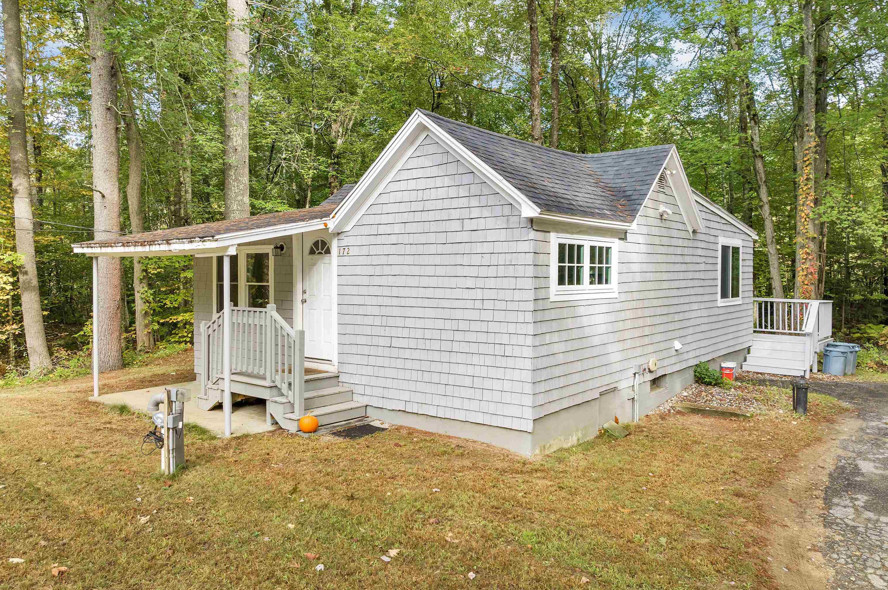 172 Old Concord Tpke, Barrington, NH 03825-5152