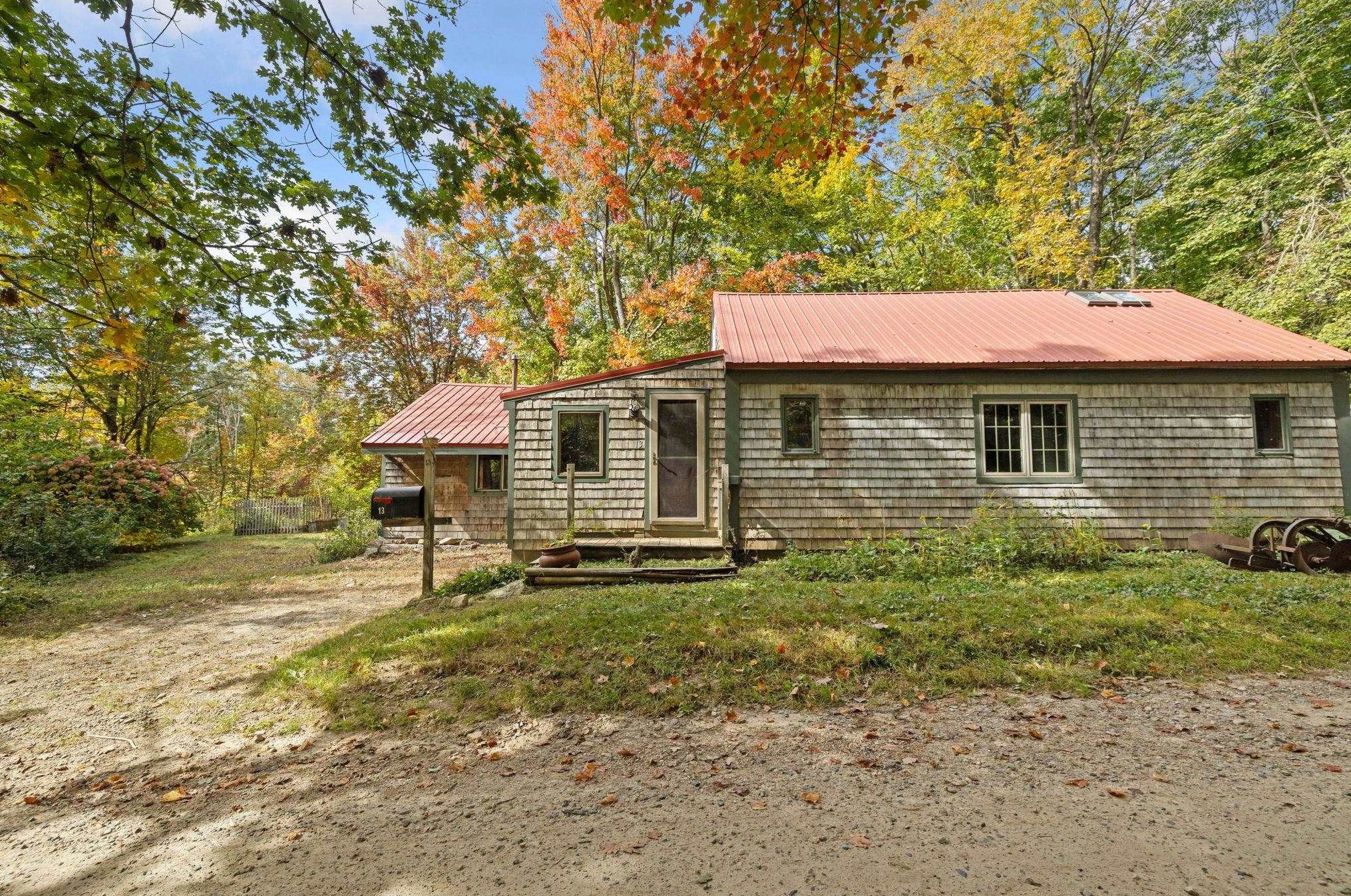 13 Tibbetts Hill Rd, Wakefield, NH 03872