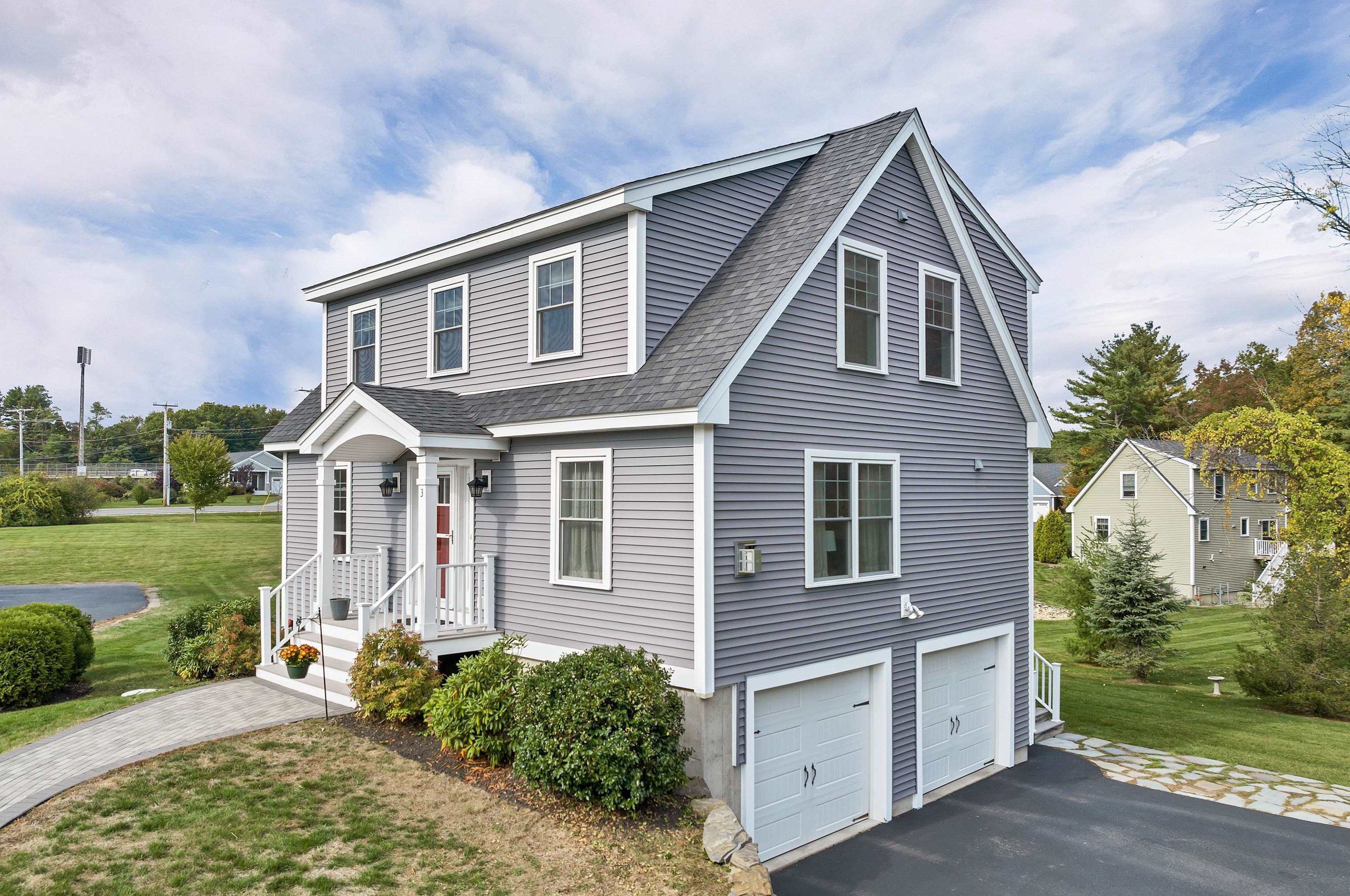 253 Drakeside Rd #3, Hampton, NH 03842