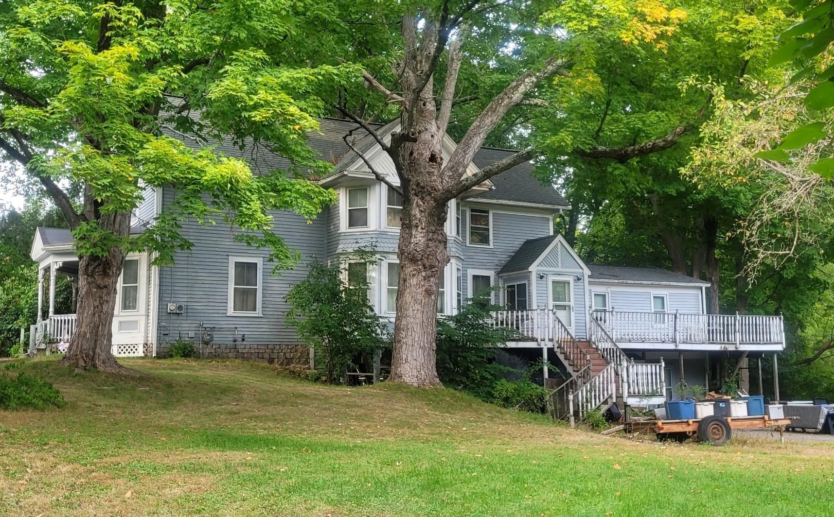 46 Rutland St, Dover, NH 03820