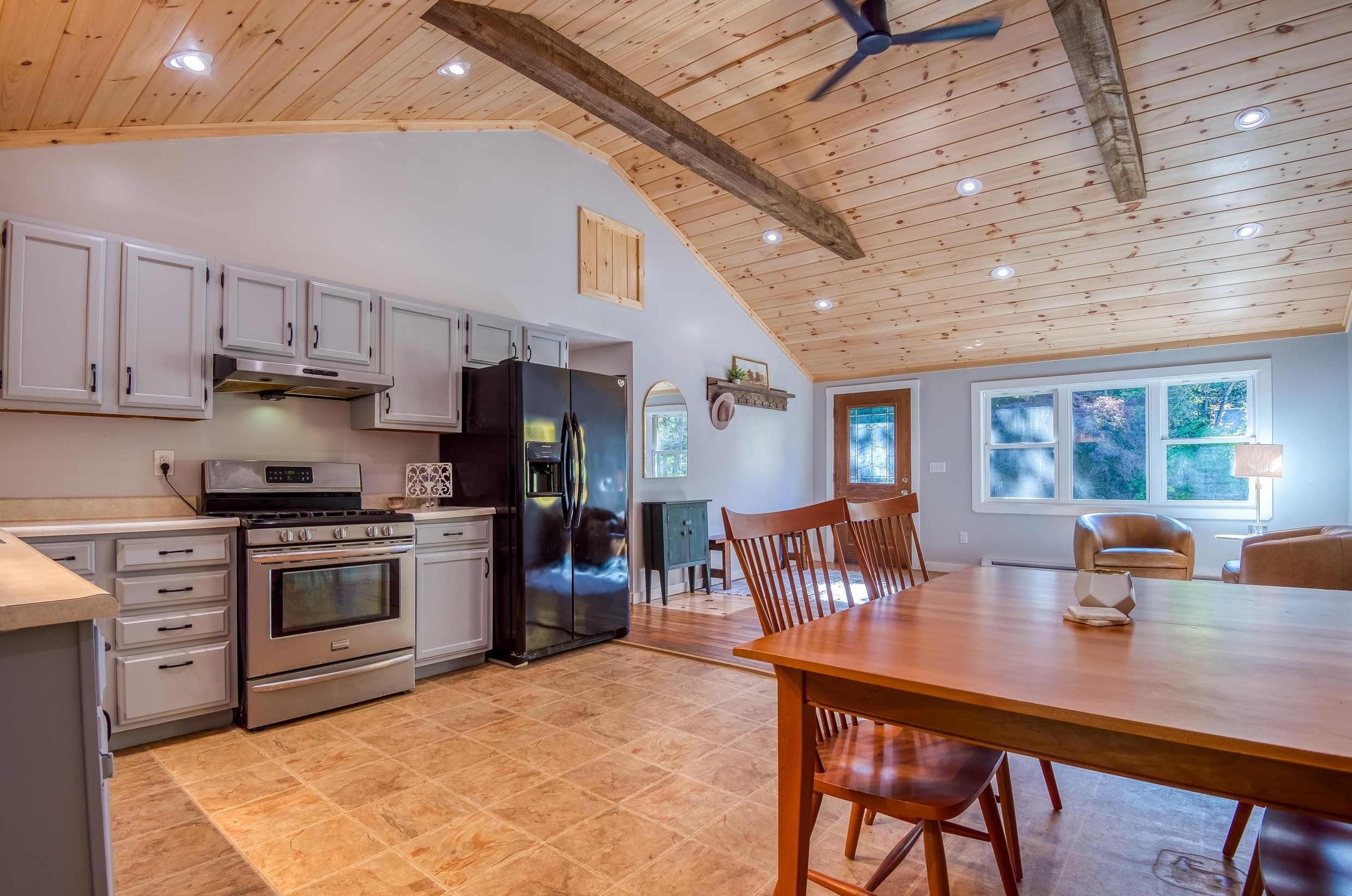 249 Limac Cir, Conway, NH 03813