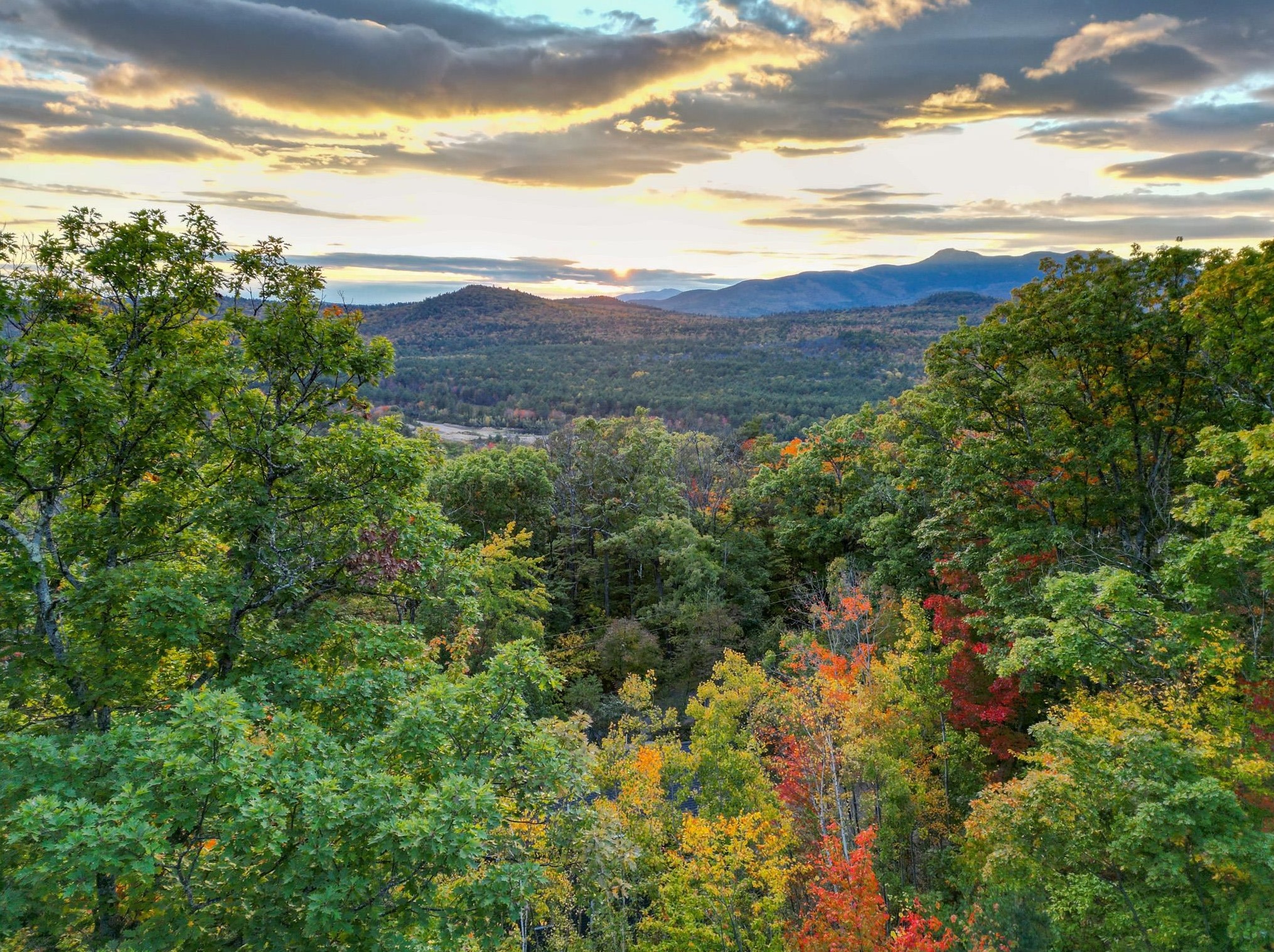 44 Oak Ridge Rd, Madison, NH 03849