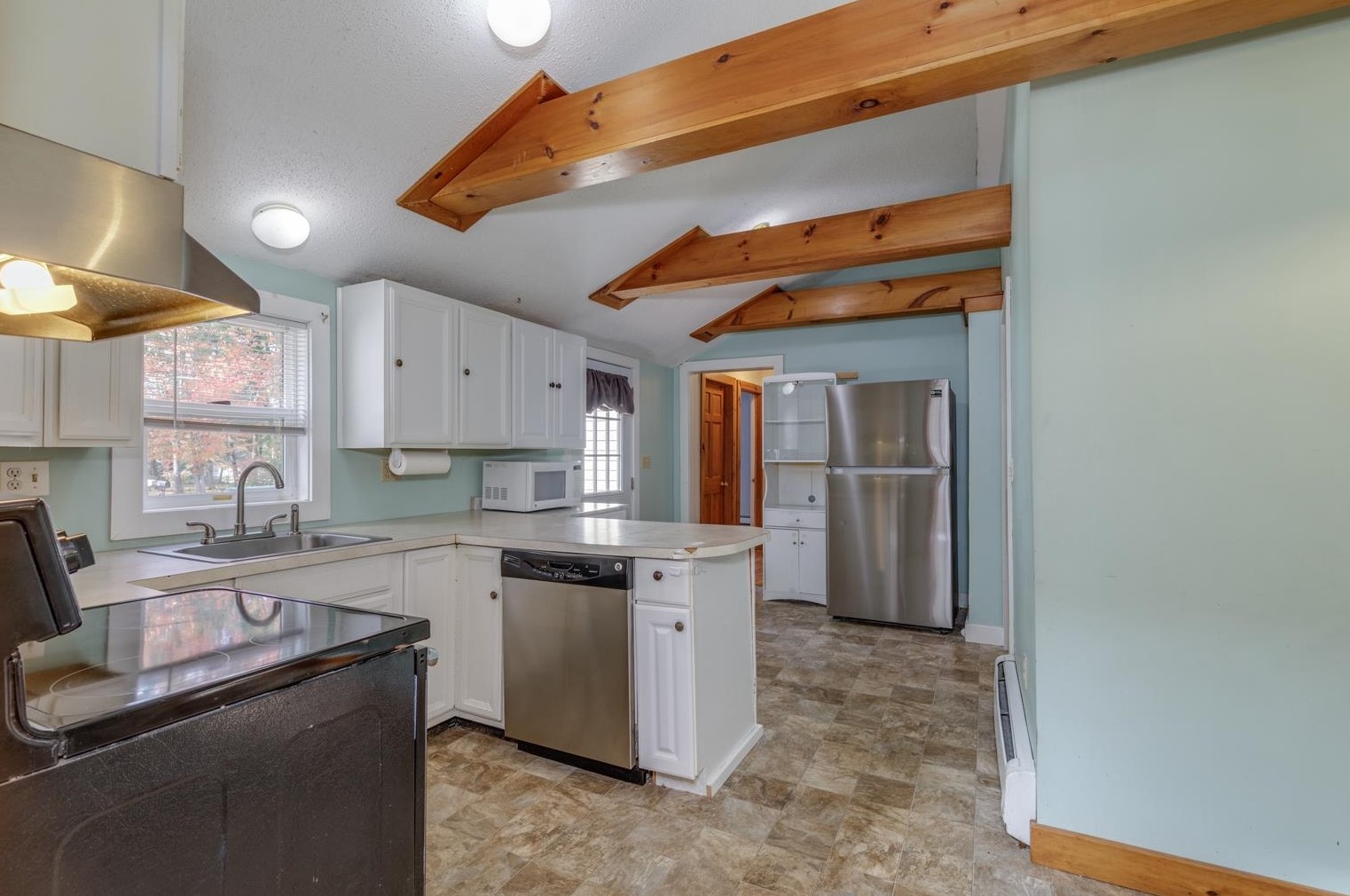 3 Hiltons Ln, Rochester, NH 03868
