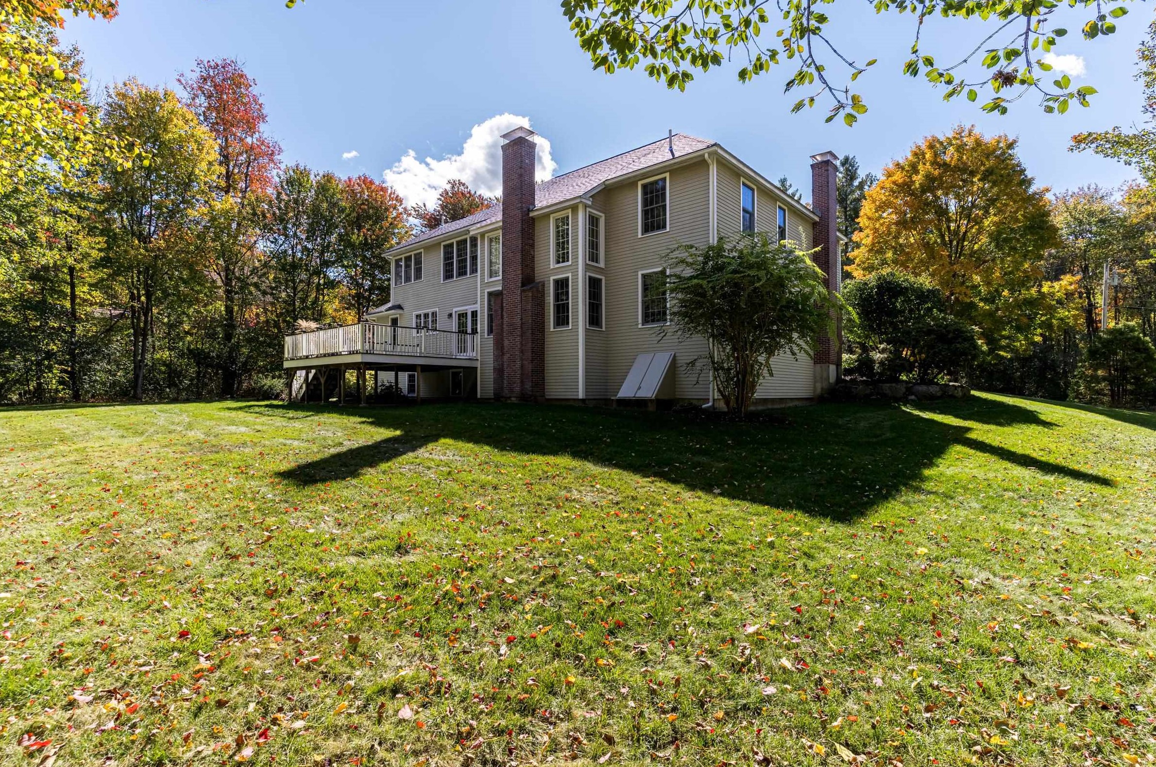 4 Morningstar Dr, Stratham, NH 03885