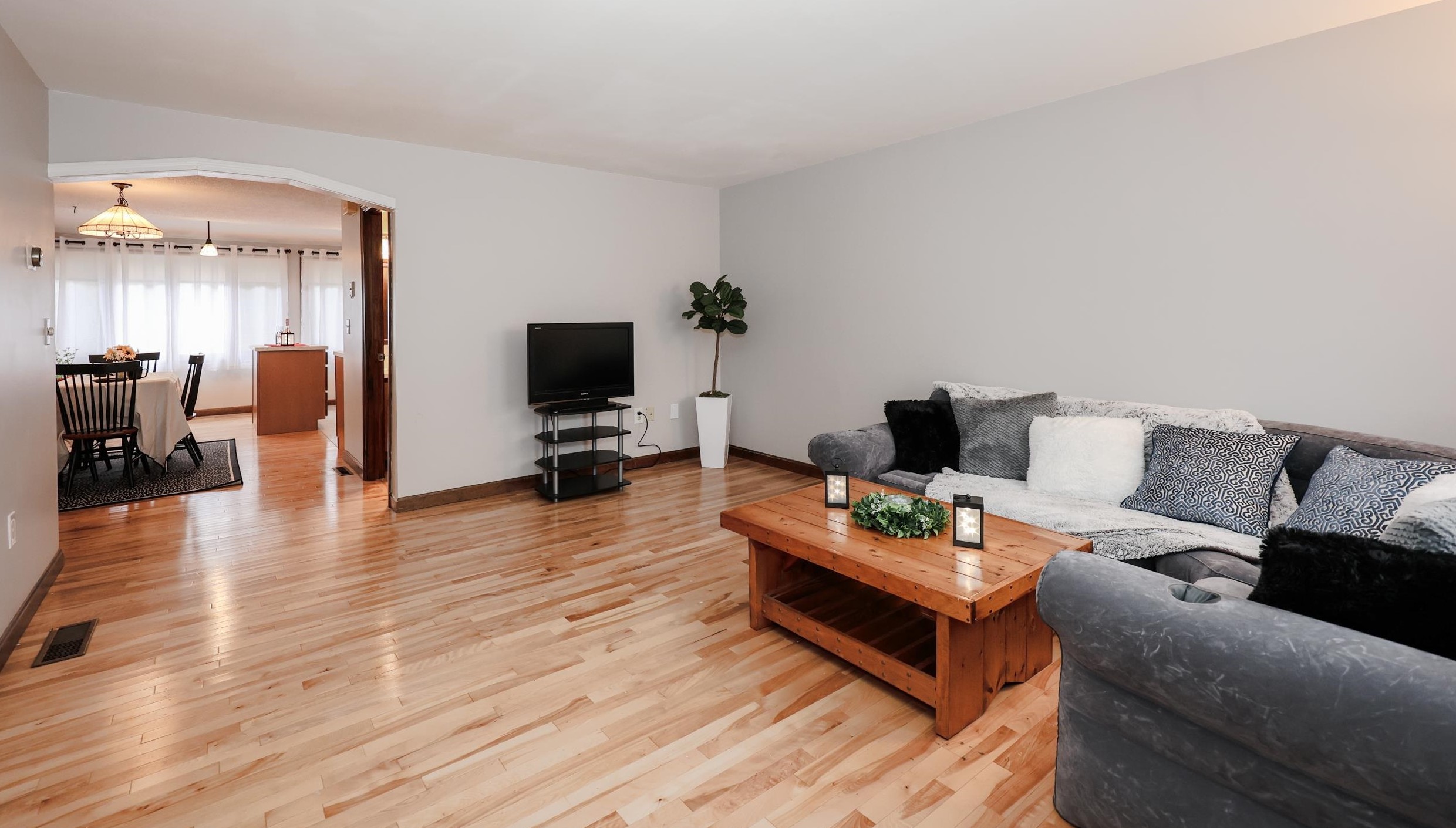 37 Sentry Way, Merrimack, NH 03054-4409