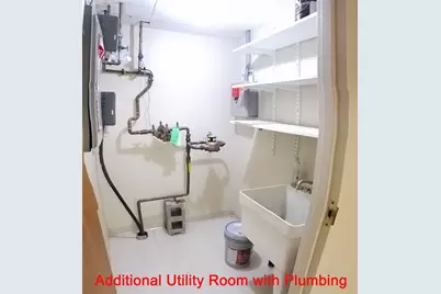 184 Mammoth Road #Unit 2-3 (2B-2C), Londonderry, NH 03053 - Photo 16