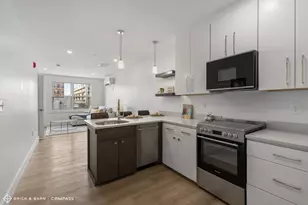 238 Deer St, Portsmouth, NH 03801 - Photo 4