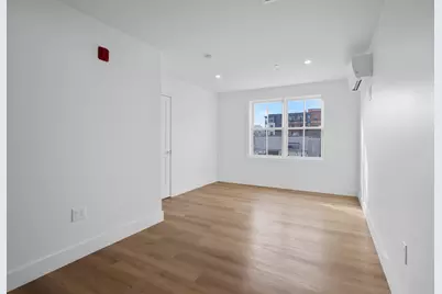 238 Deer Street #305, Portsmouth, NH 03801 - Photo 6